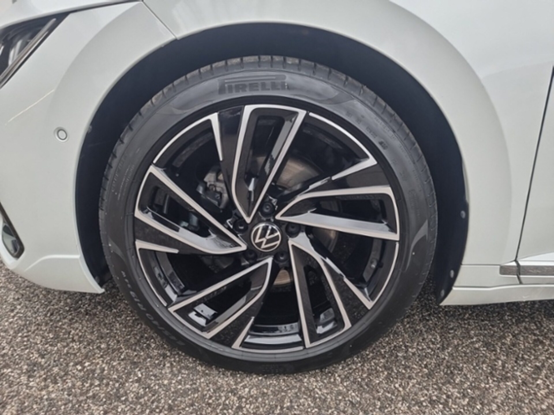 Volkswagen Arteon Shooting Brake R-Line