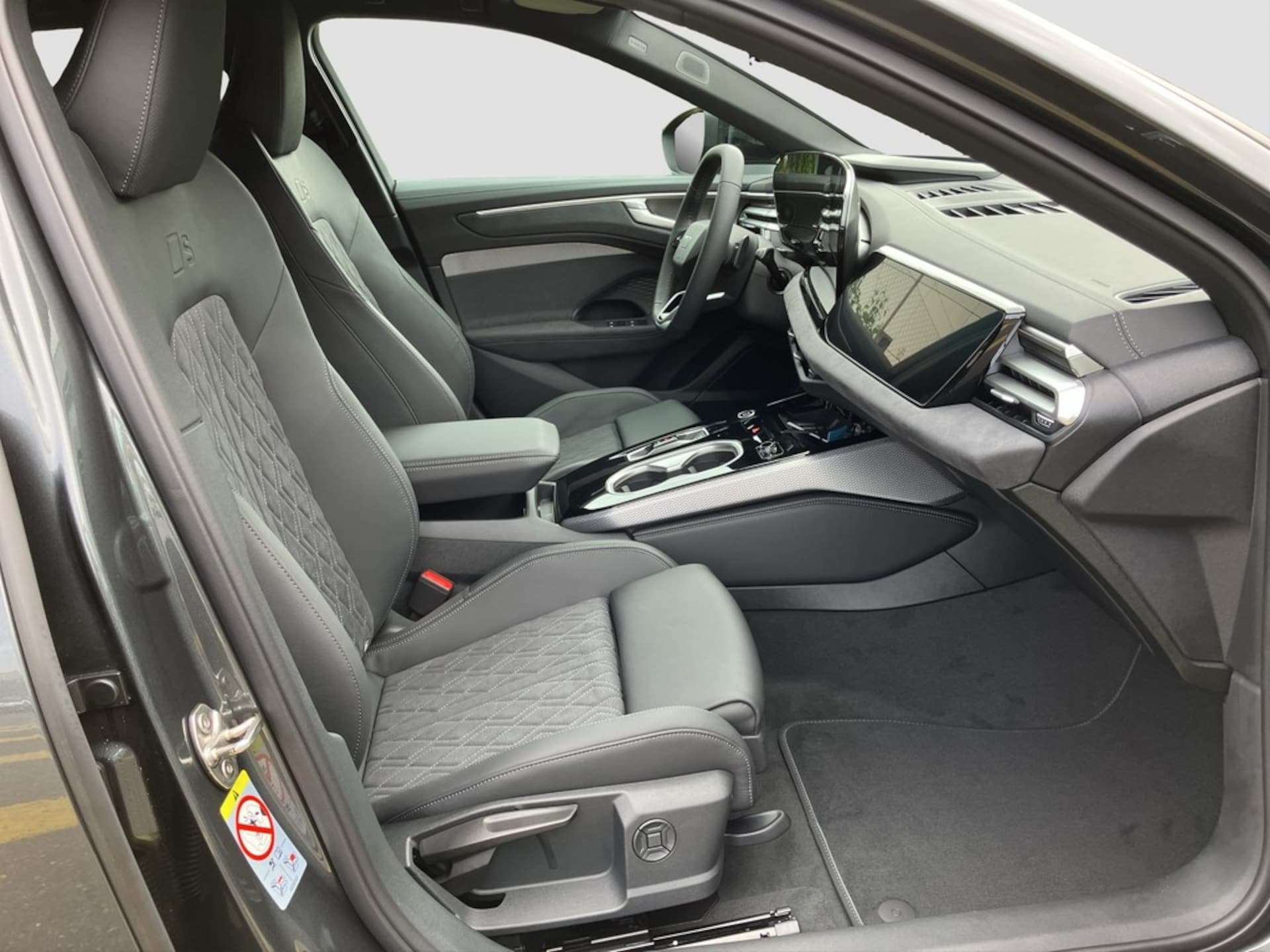 Audi A6 Avant edition one