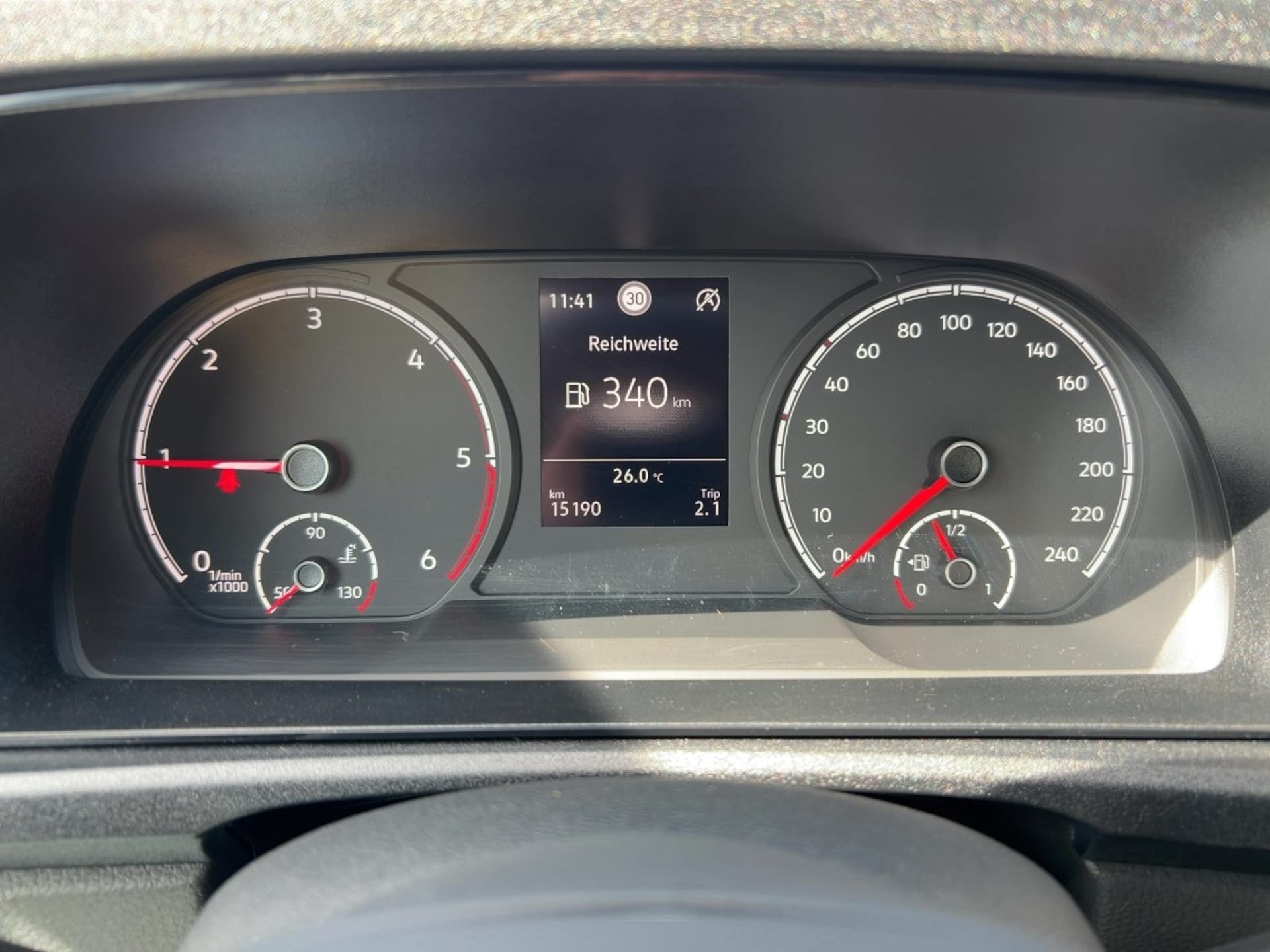 Volkswagen Caddy Basis-Modell