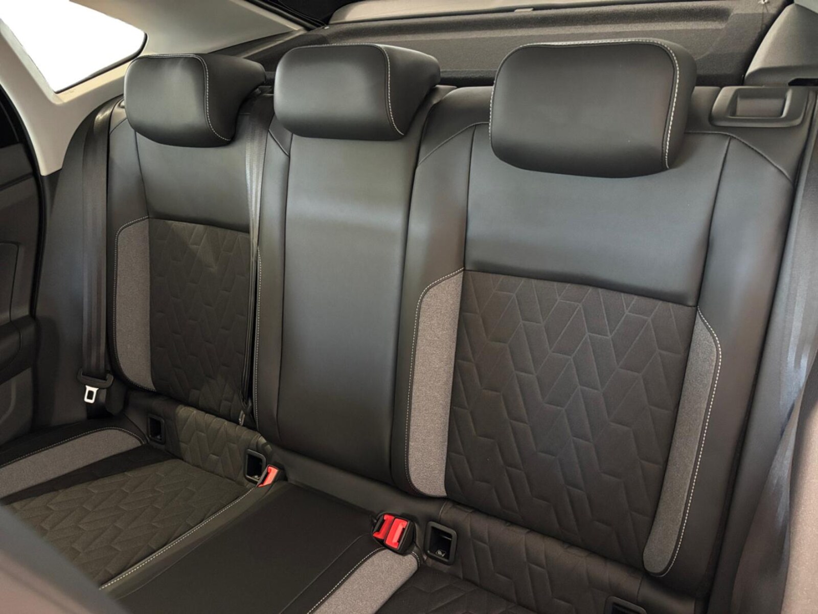 Volkswagen Taigo – Bild 8