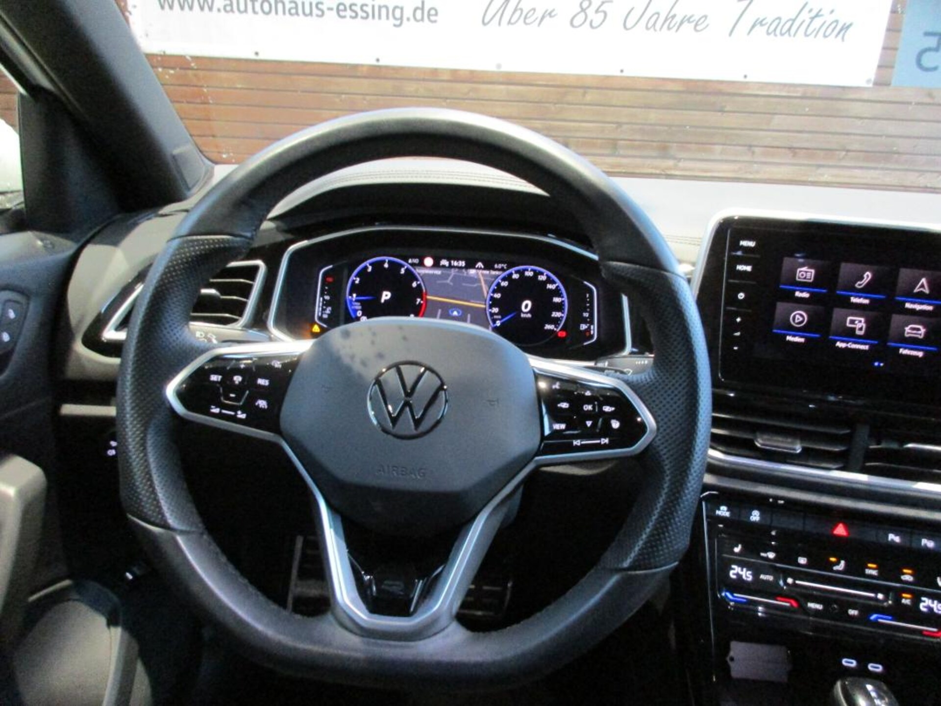 Volkswagen T-Roc R-Line