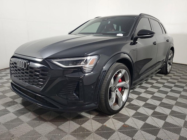2024 Audi SQ8 e-tron