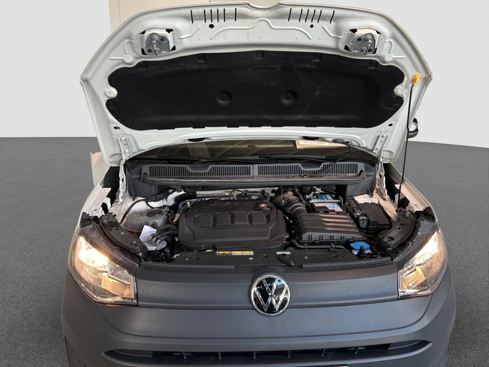 Volkswagen Caddy Basis-Modell