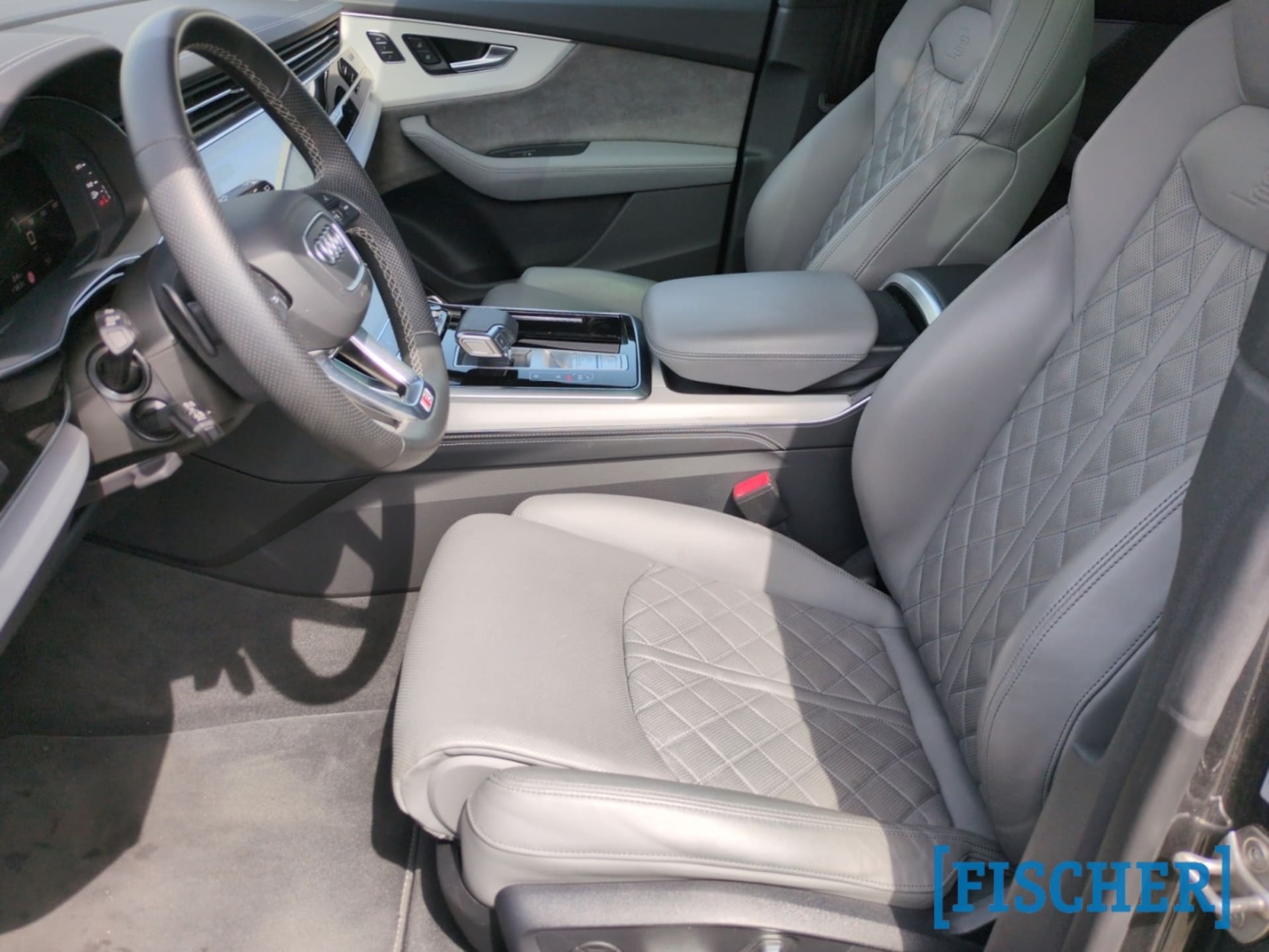 Audi SQ8 SUV