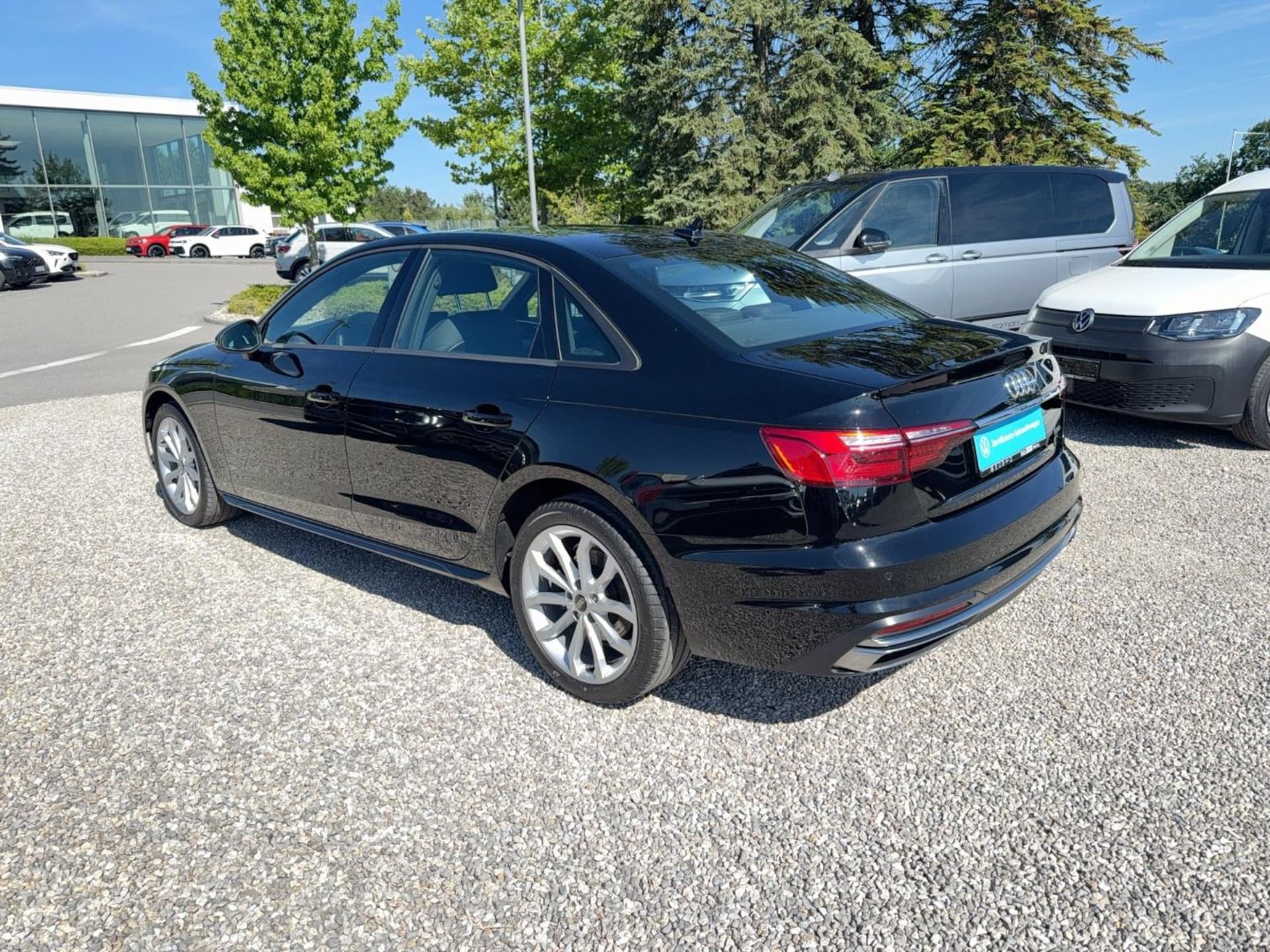 Audi A4 Limousine Advanced