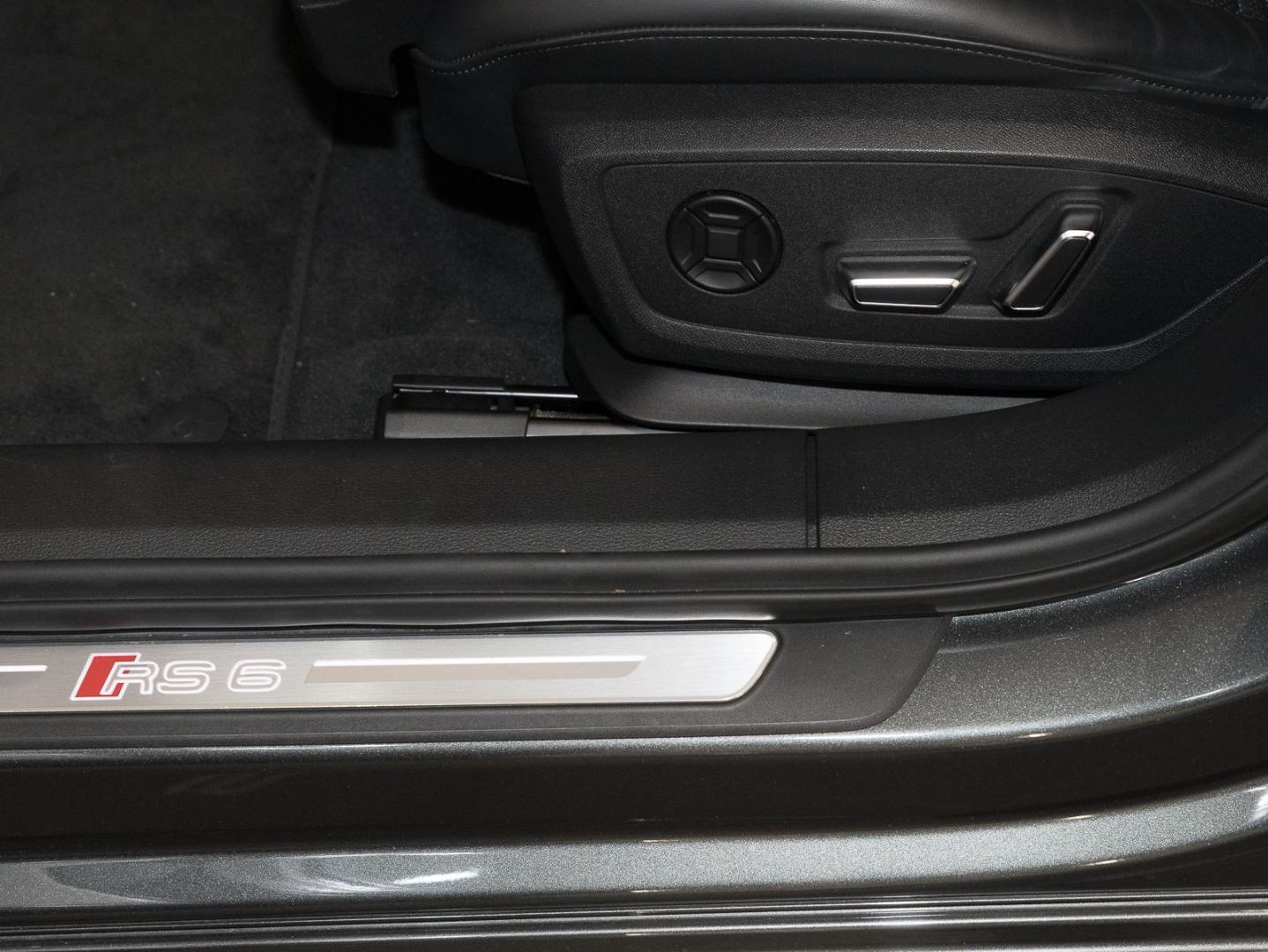 Image about Audi RS 6 Avant TFSI quattro tiptronic