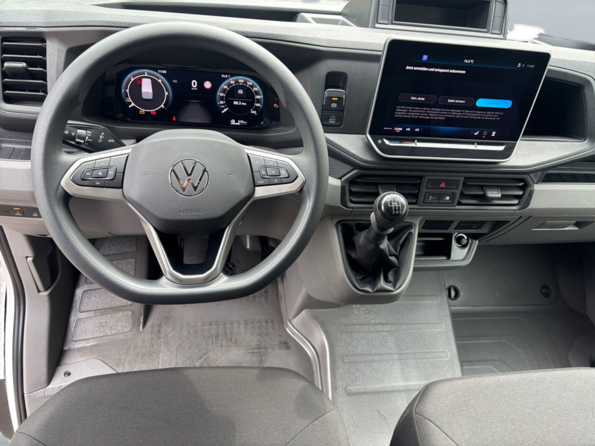 Volkswagen Crafter Kasten langer Radstand