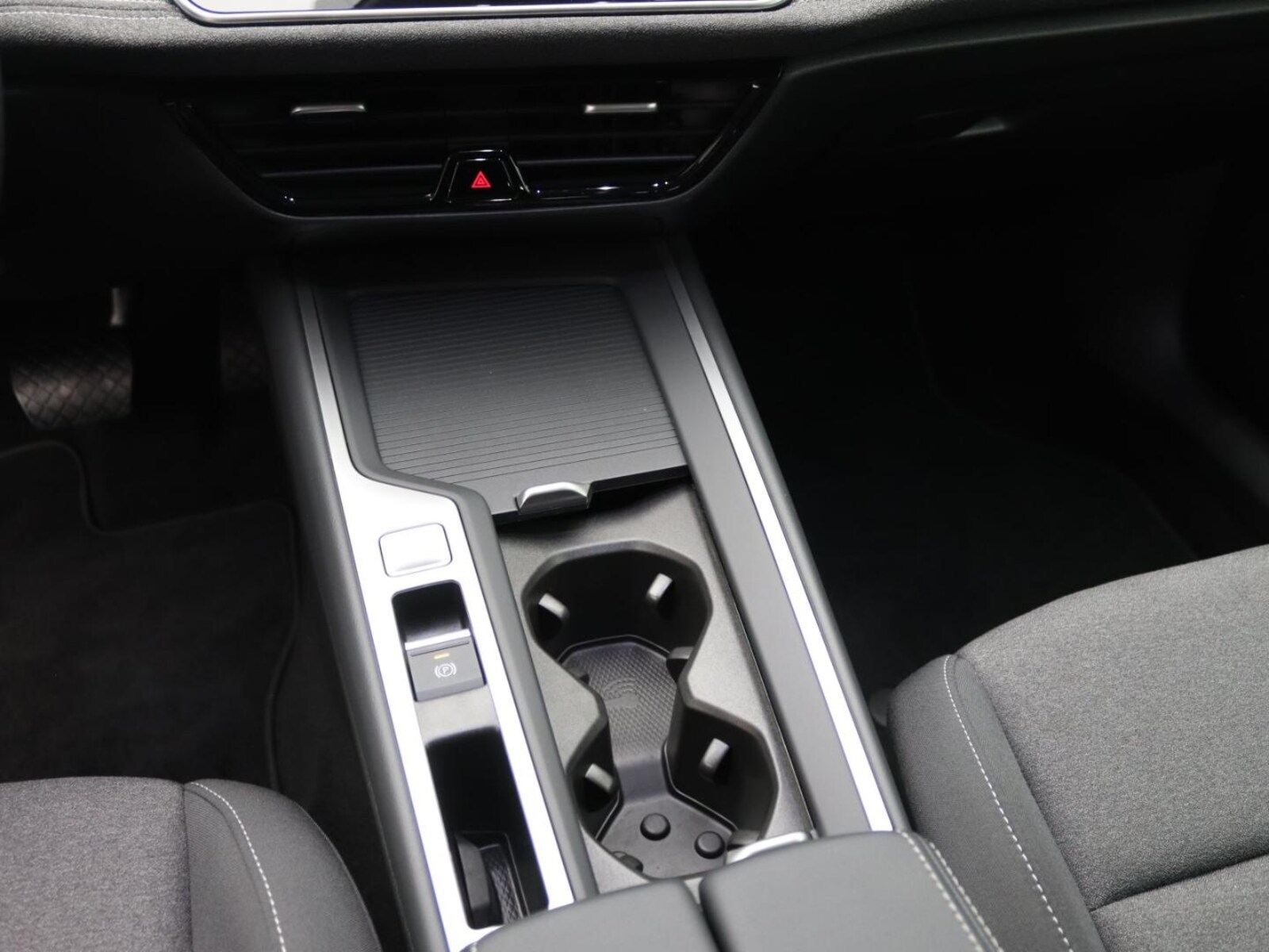 Volkswagen Passat – Bild 14