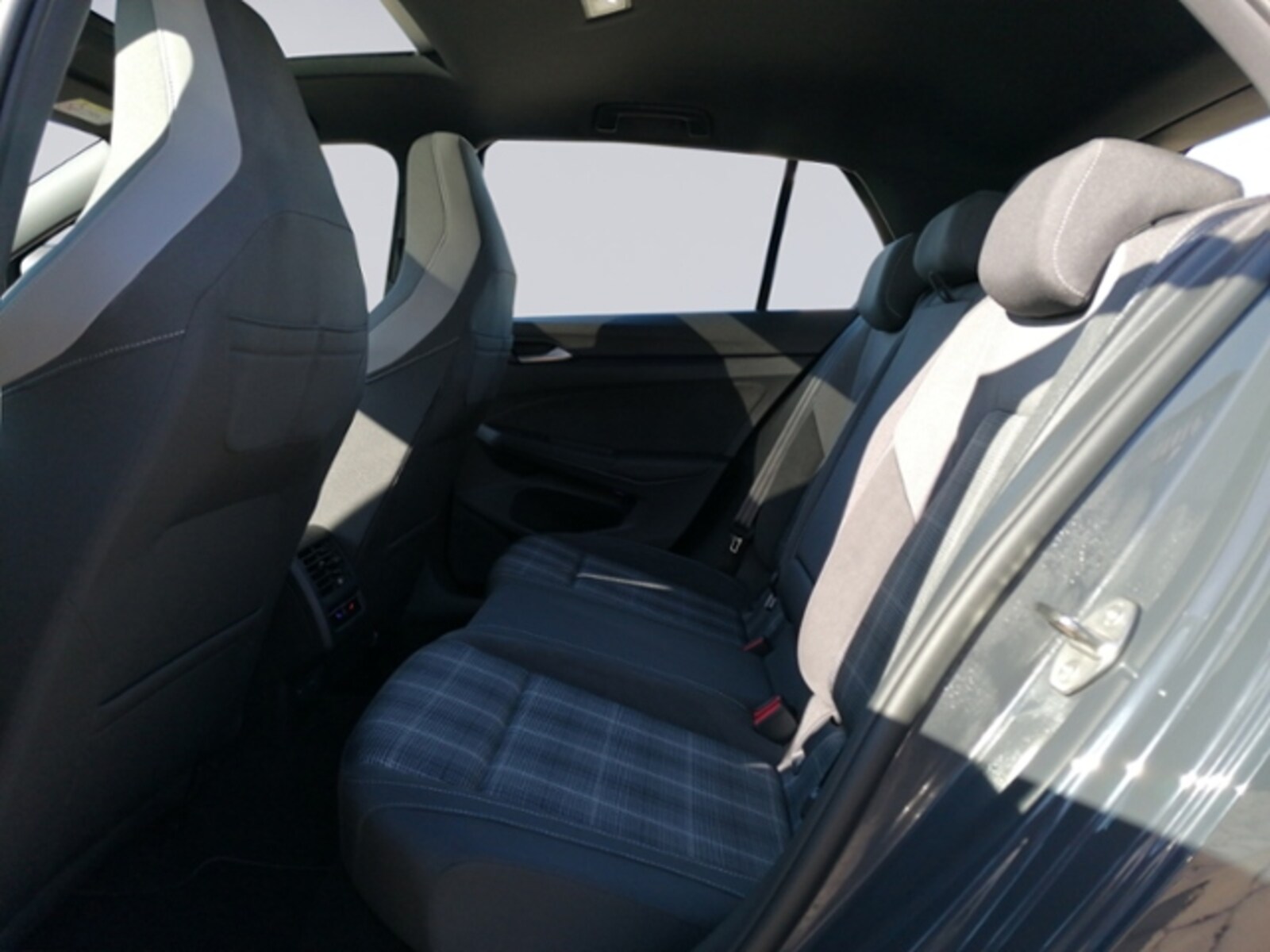 Volkswagen Golf – Bild 15
