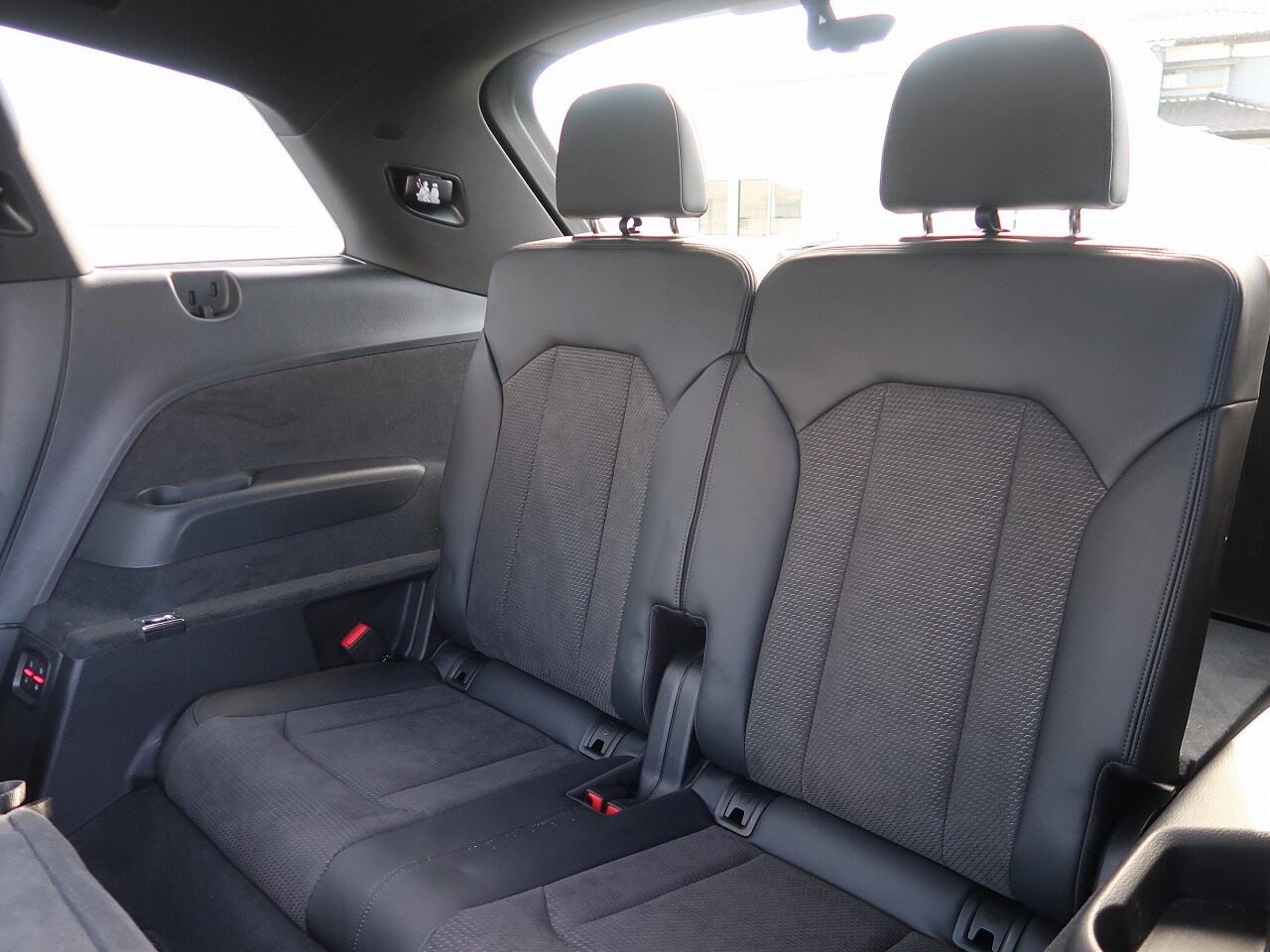 Image about Audi Q7 55 TFSI quattro S line 250(340) kW(PS) tiptronic