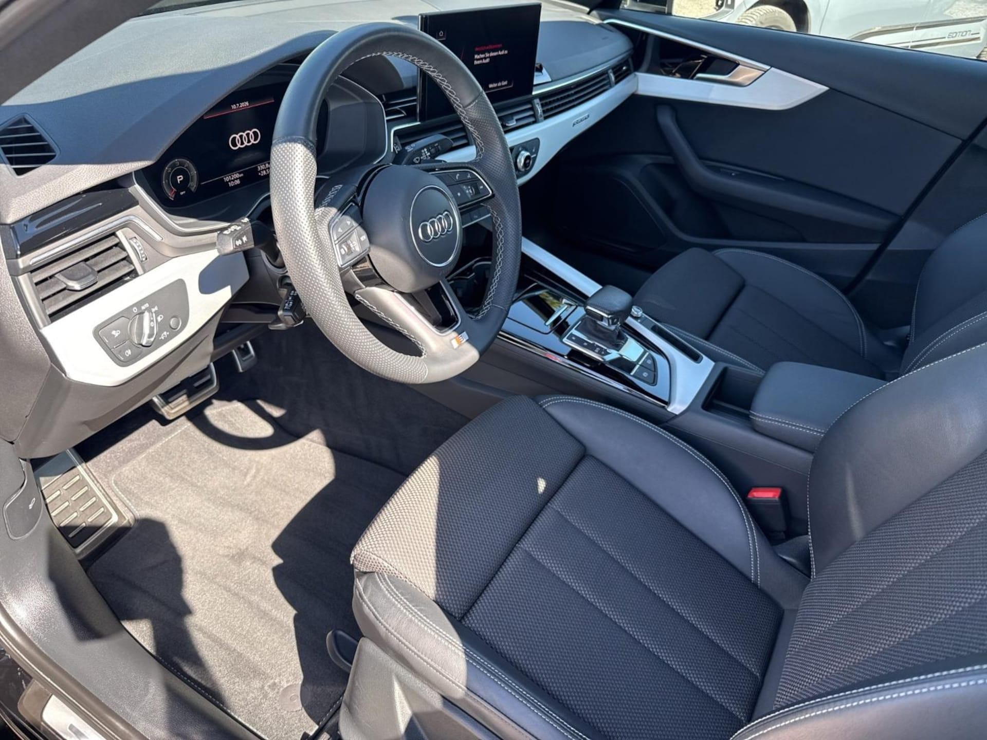 Audi A4 Limousine Advanced