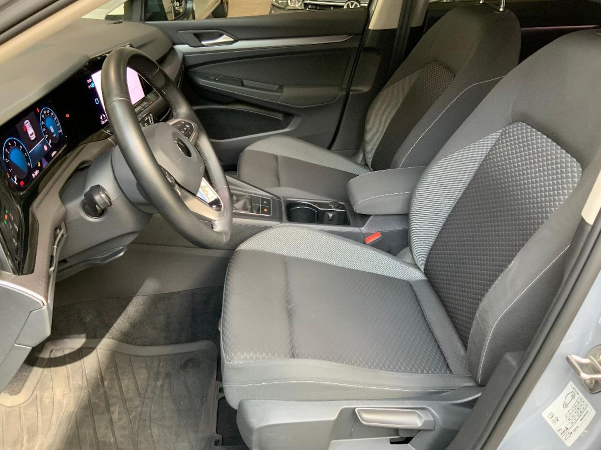 Volkswagen Golf Active