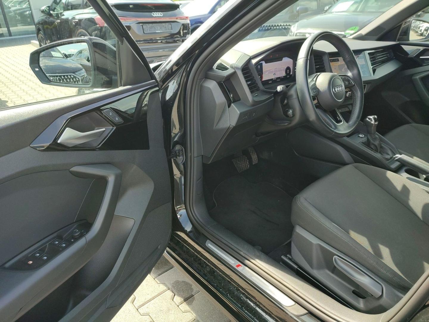 Image about Audi A1 Sportback S line 30 TFSI S tronic