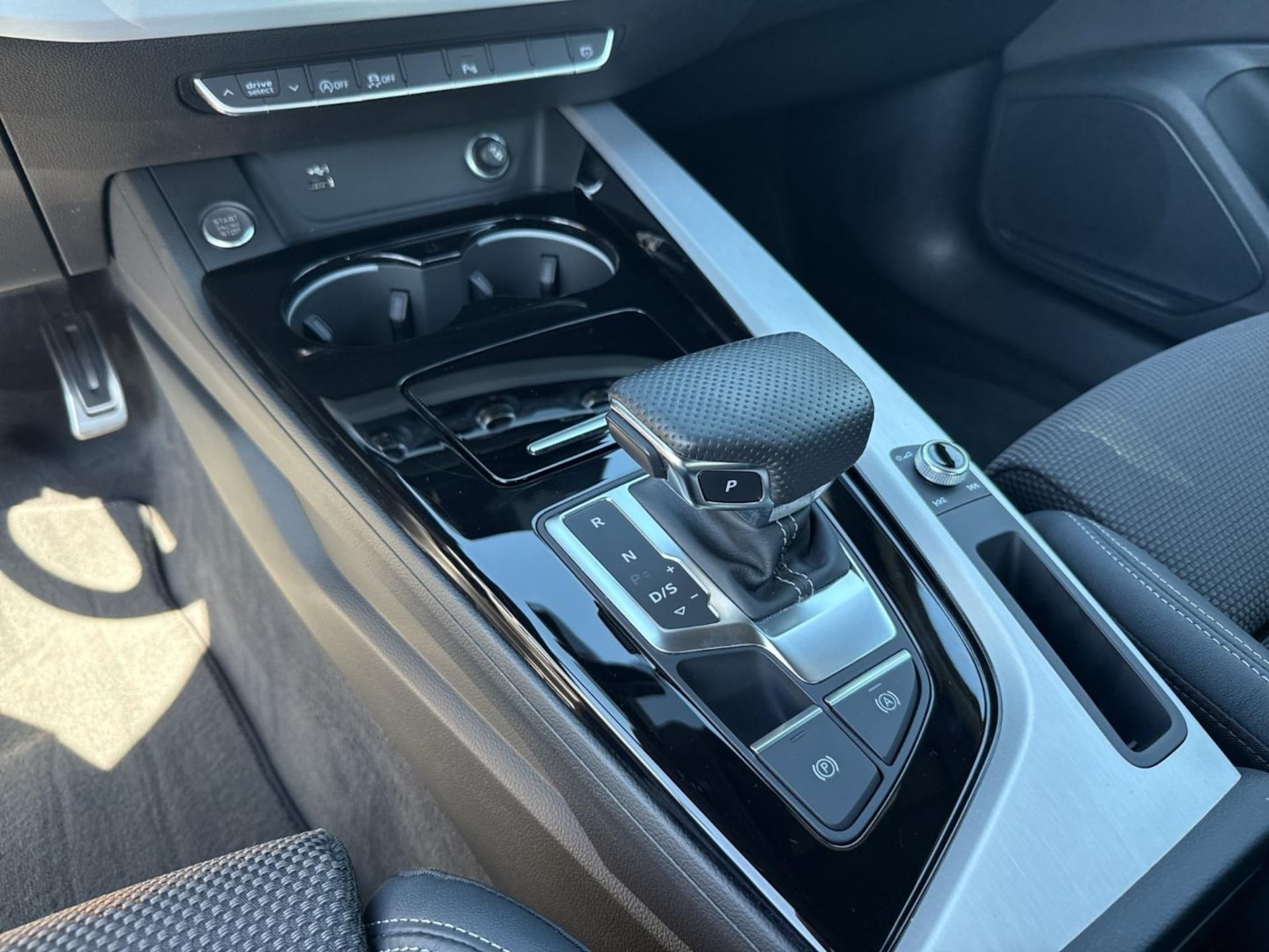 Audi A4 Limousine Advanced