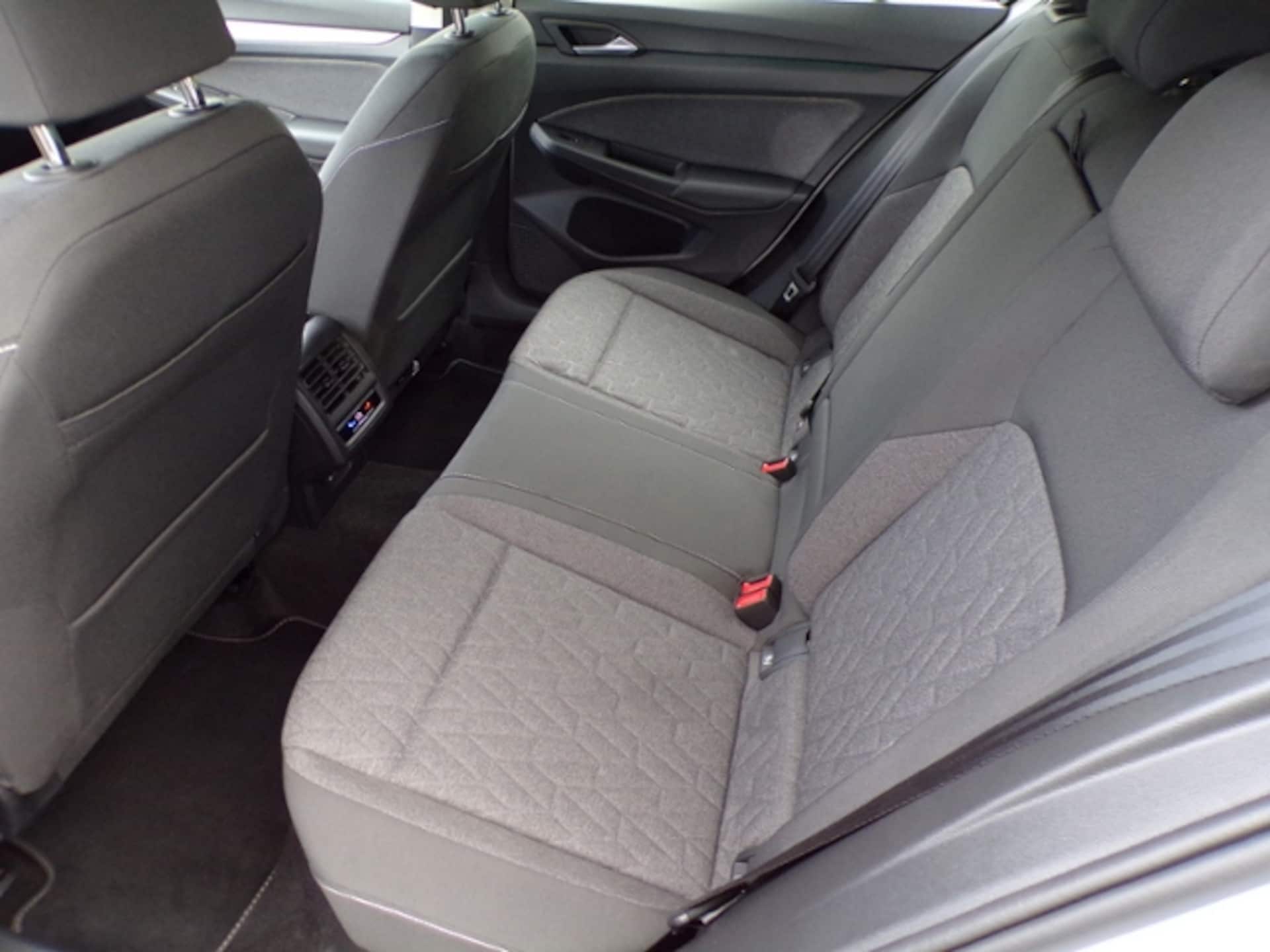 Volkswagen Golf MOVE