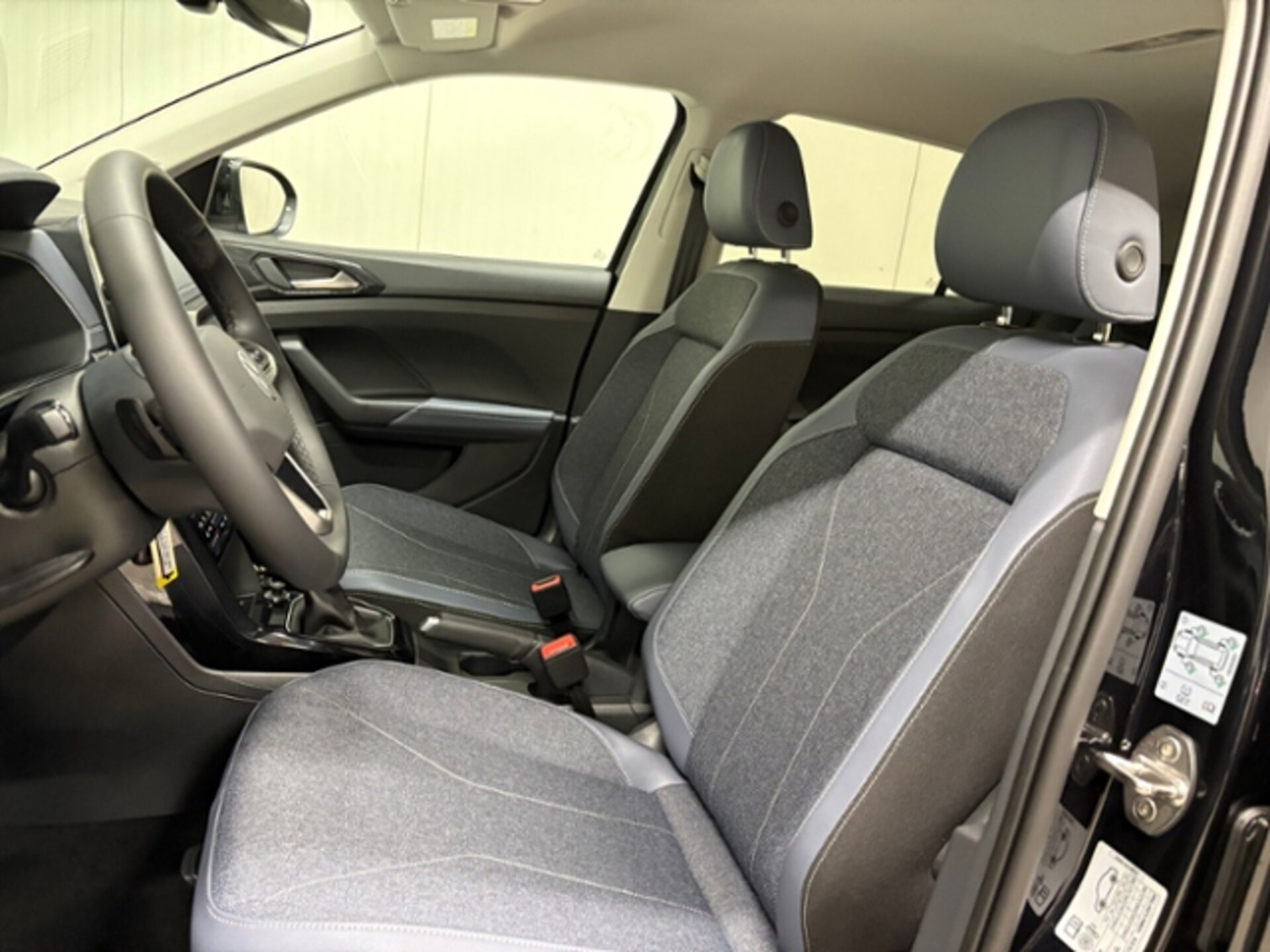 Volkswagen T-Cross Style