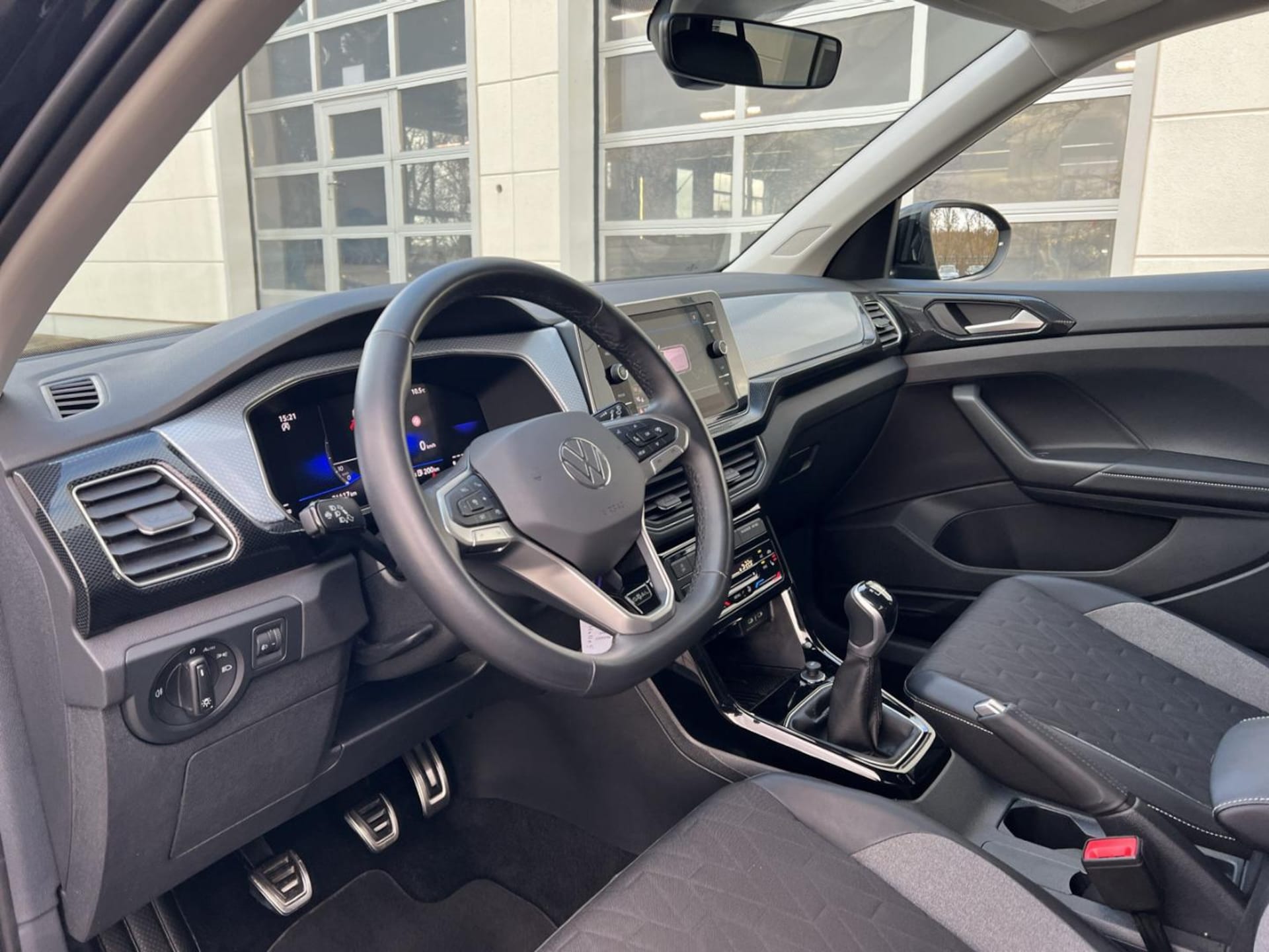Volkswagen T-Cross Life