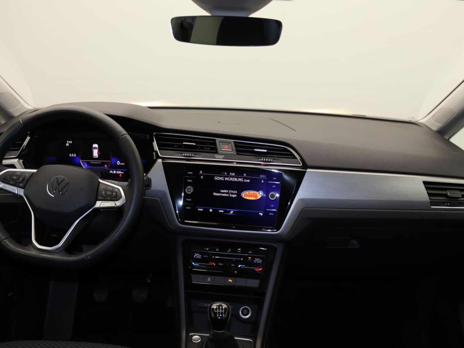Volkswagen Touran – Bild 10
