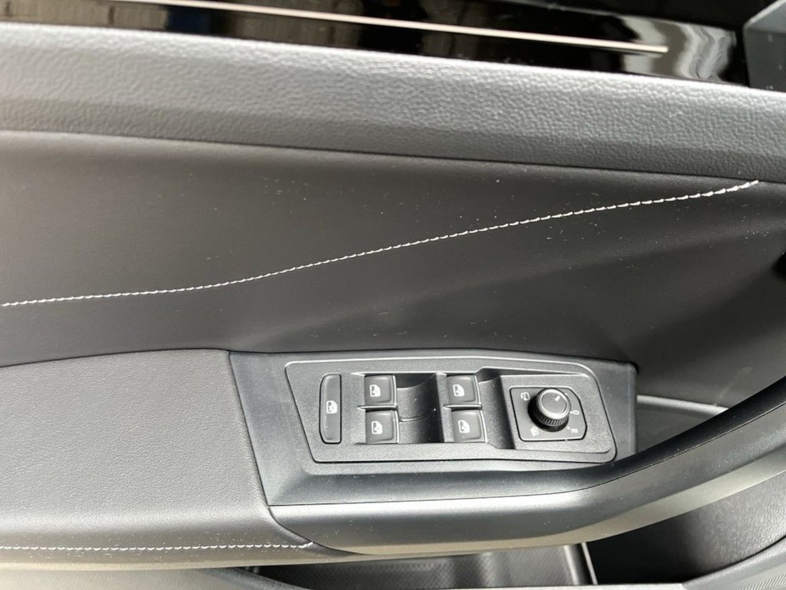 Volkswagen T-Roc – Bild 18