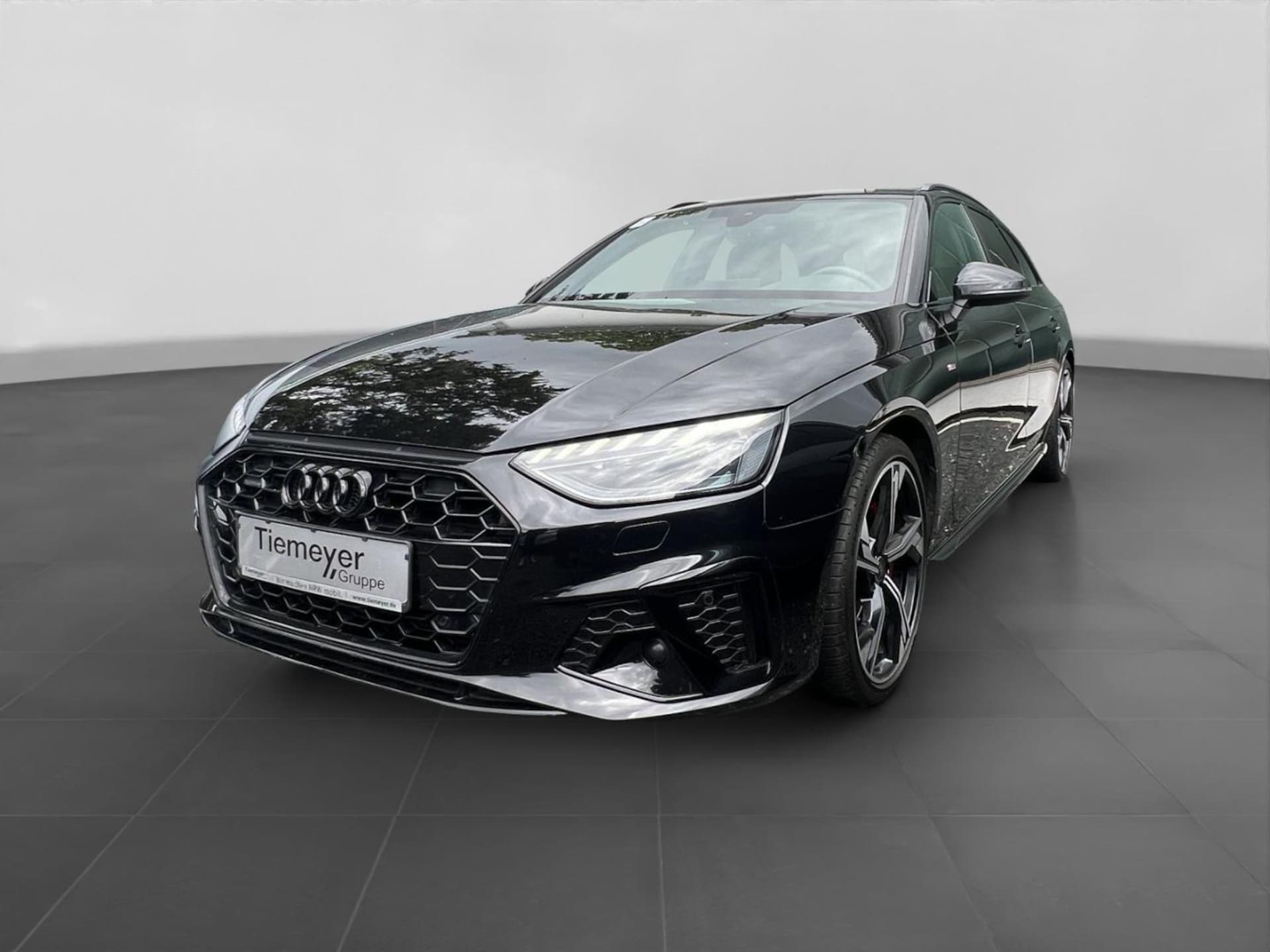 Audi A4 Avant S line