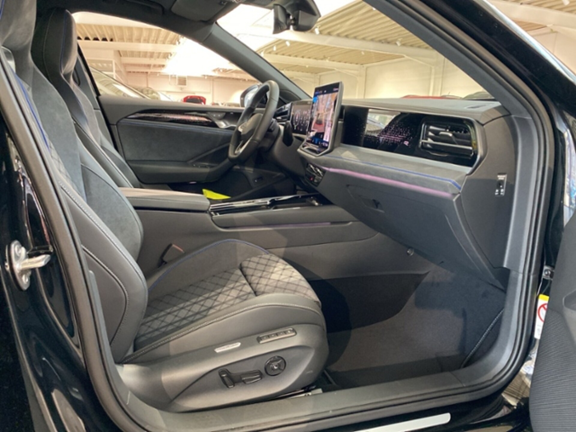Volkswagen Passat R-Line