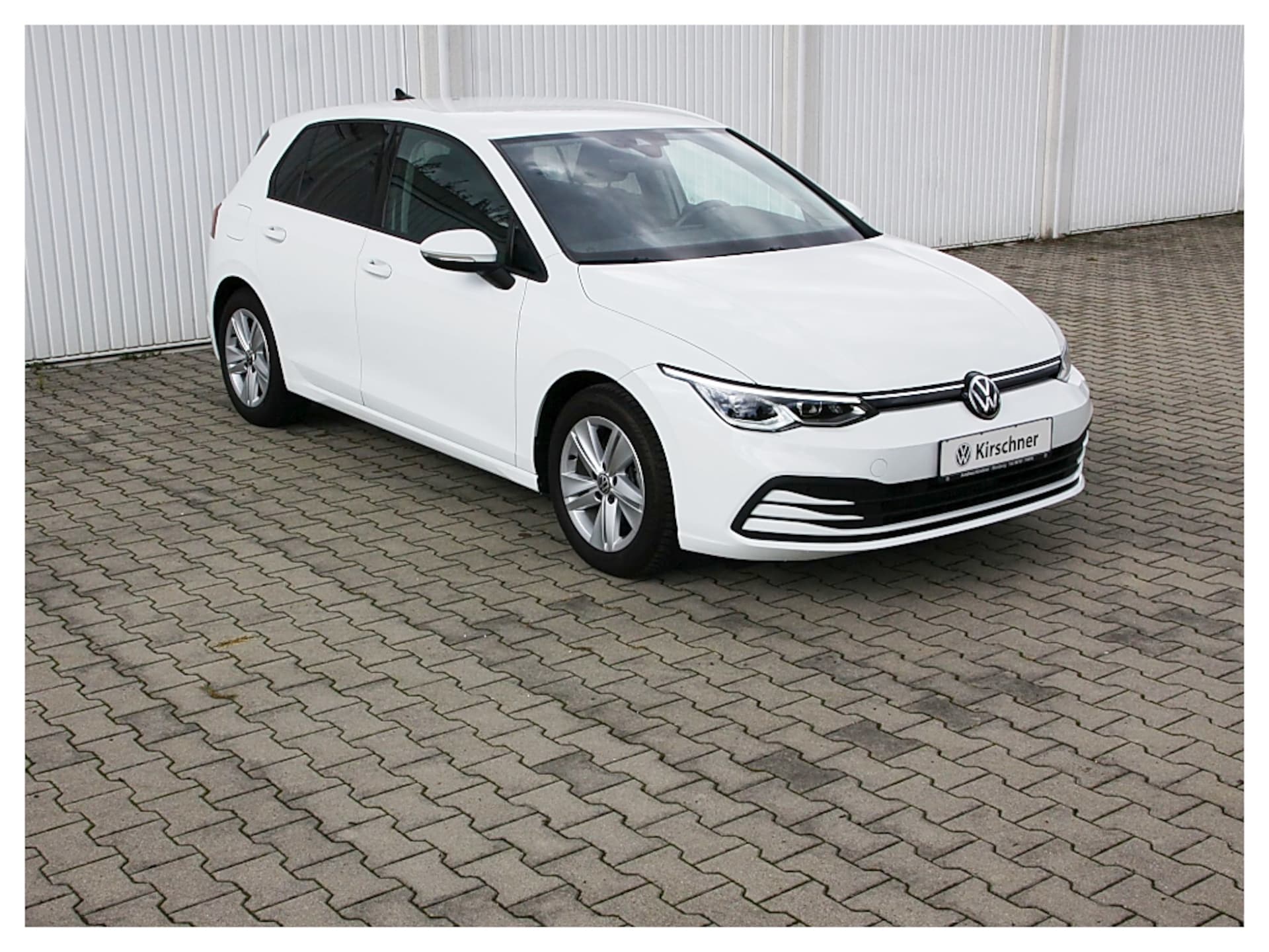 Volkswagen Golf Life
