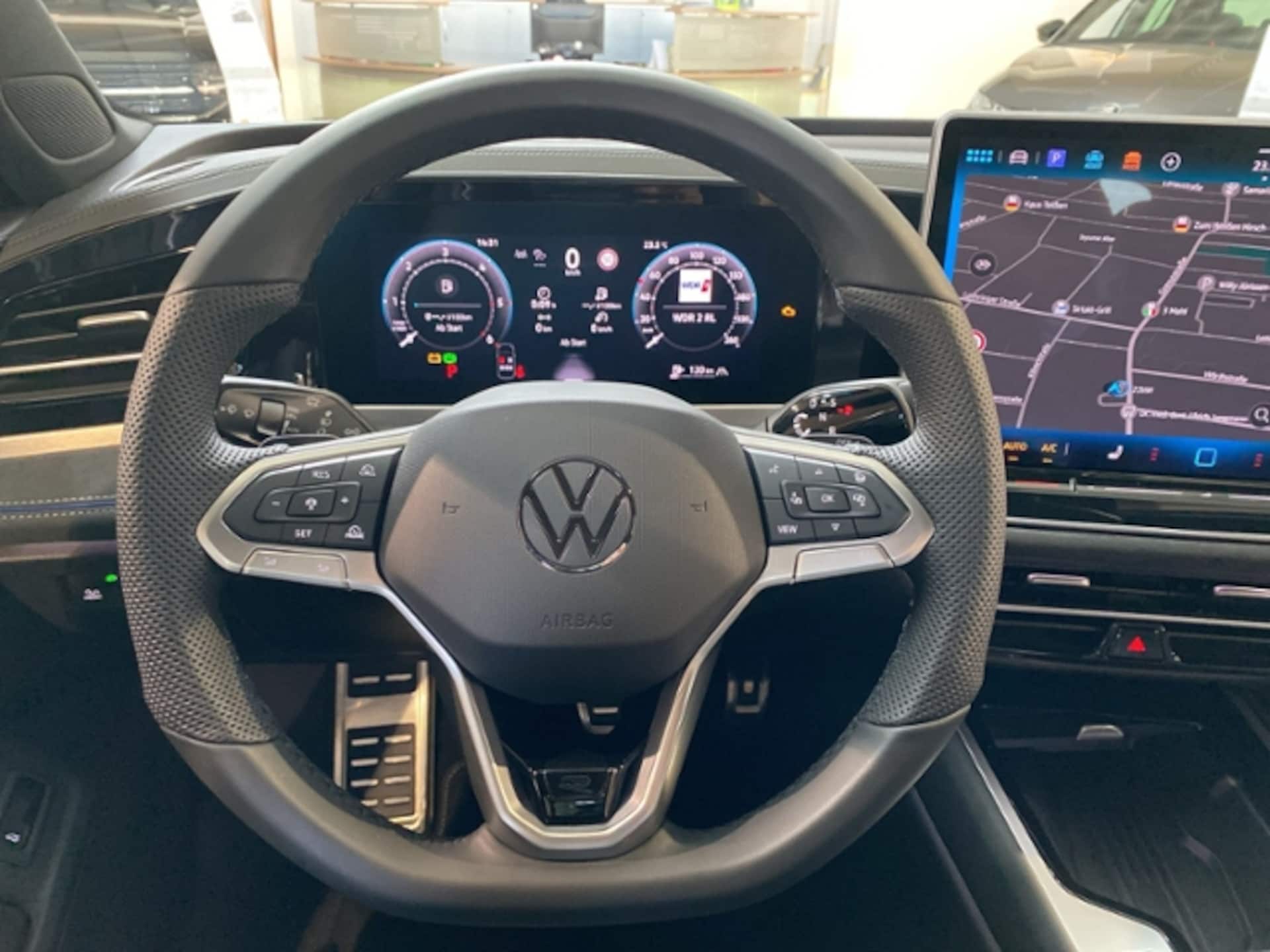 Volkswagen Passat R-Line