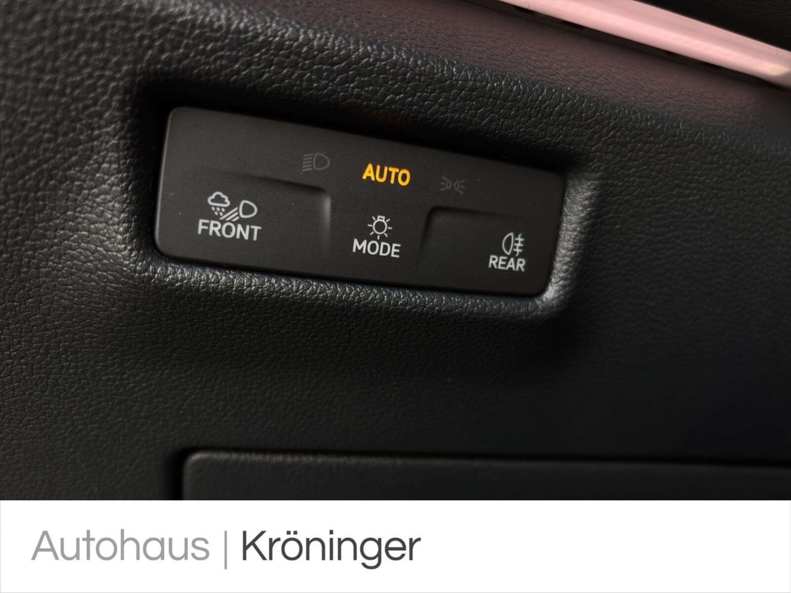 Volkswagen Tiguan – Bild 17