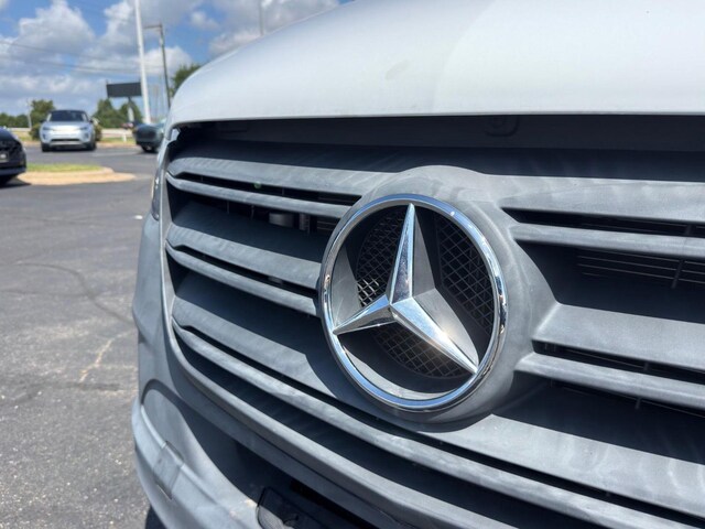 2022 Mercedes-Benz