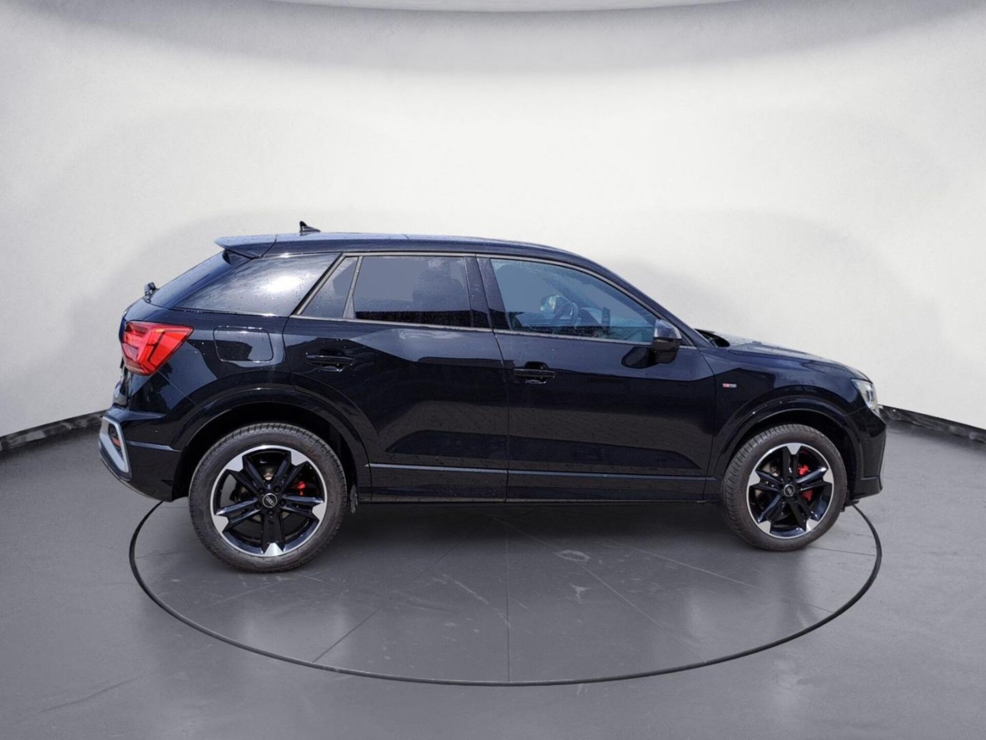 Audi Q2 S line