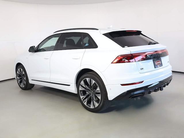 2026 Audi Q8