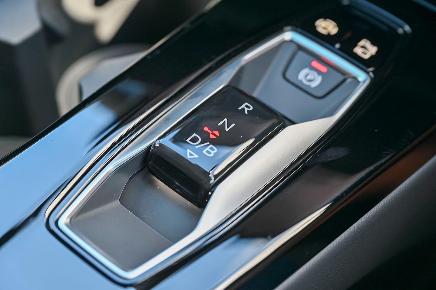Image about Audi Q6 SUV e-tron e-tron