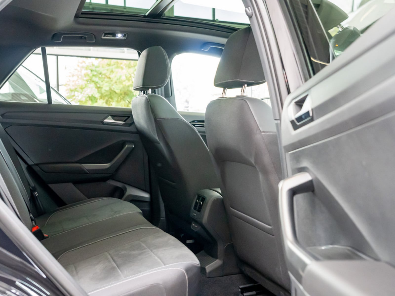 Volkswagen T-Roc – Bild 7