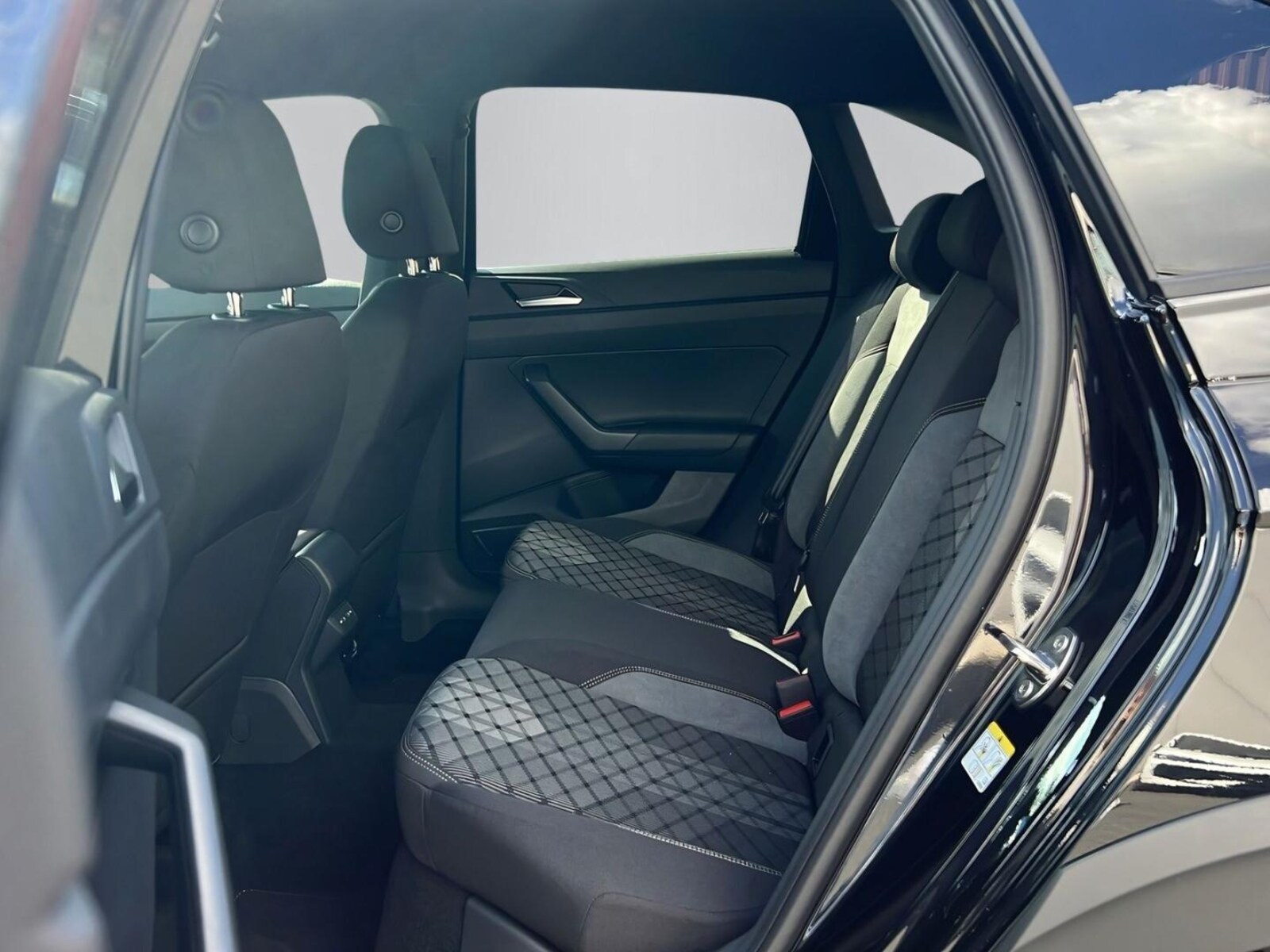 Volkswagen Taigo – Bild 11