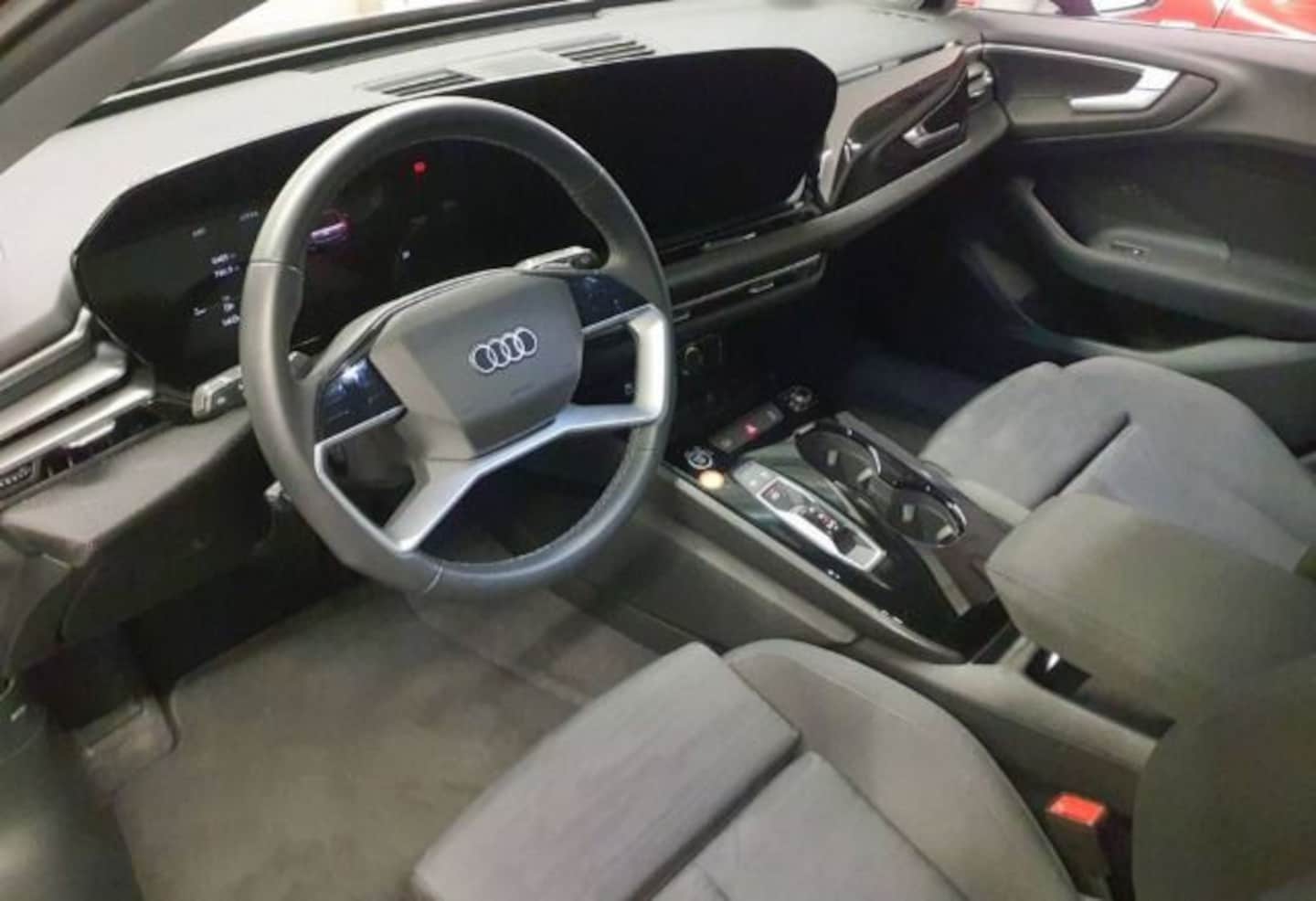 Bild über Audi A5 Avant TDI 150 kW S tronic - für weitere Informationen kontaktieren Sie den Audi Partner