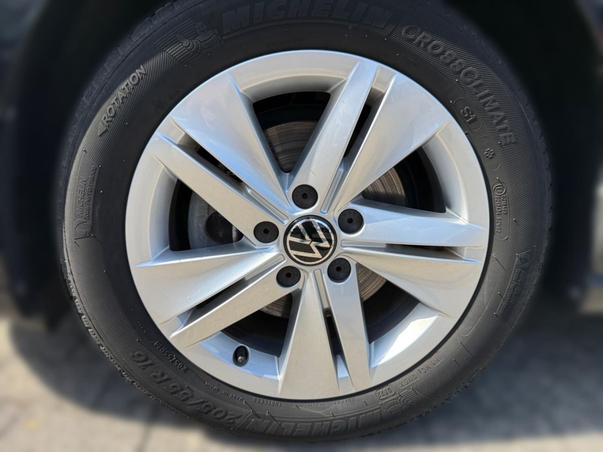 Volkswagen Golf Life