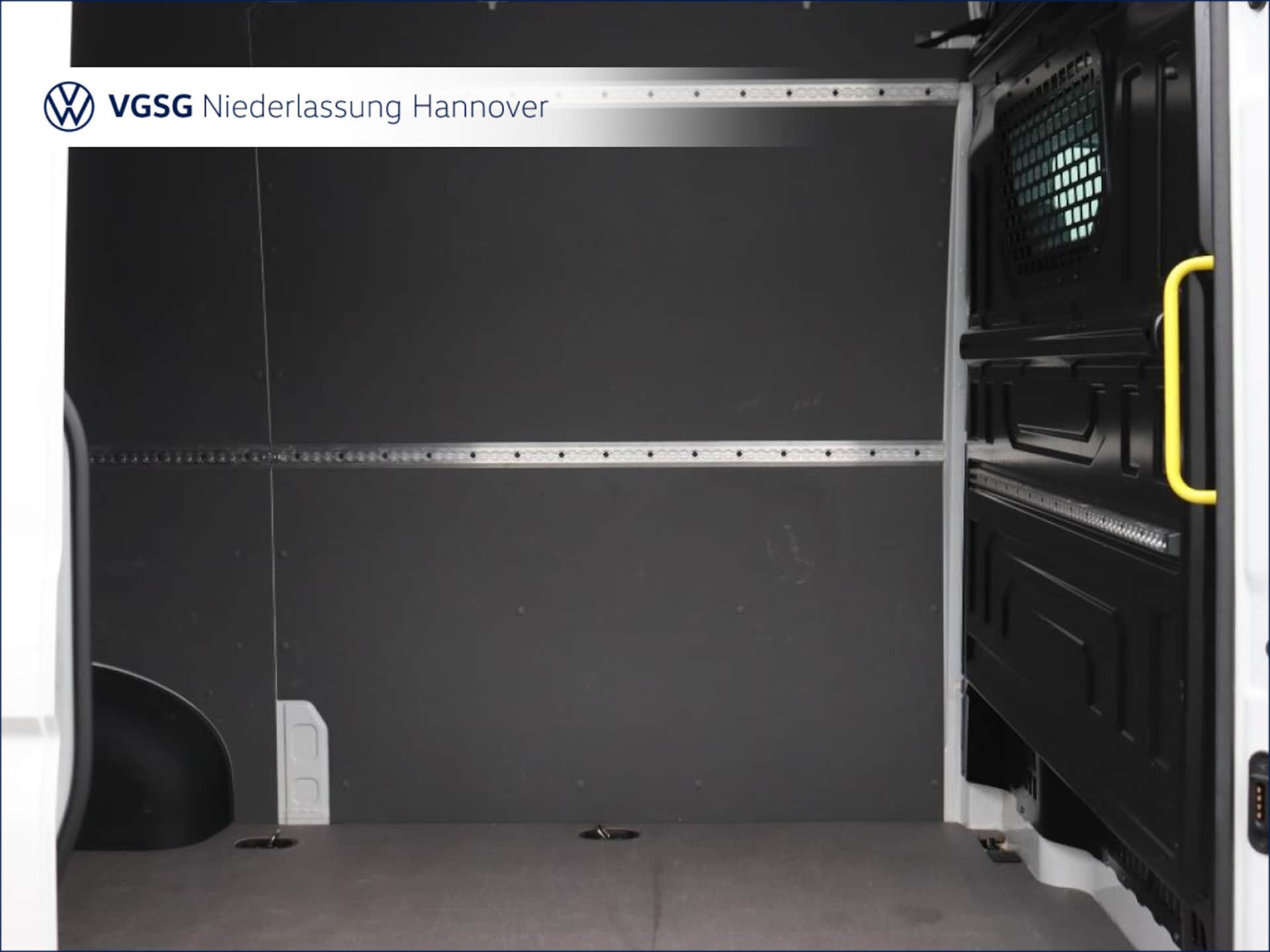 Volkswagen Crafter Kasten mittlerer Radstand