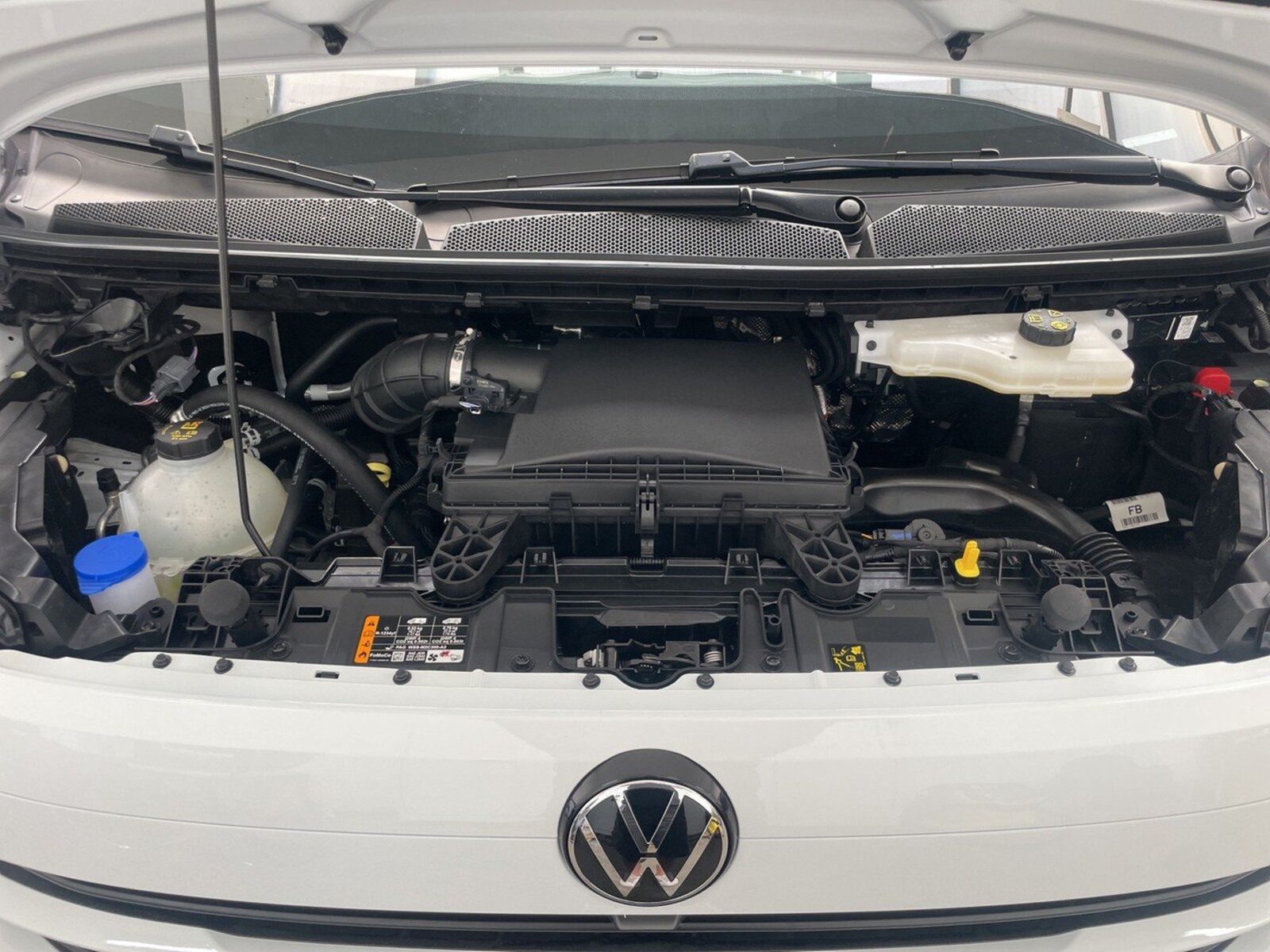 Volkswagen Transporter Kasten langer Radstand – Bild 20