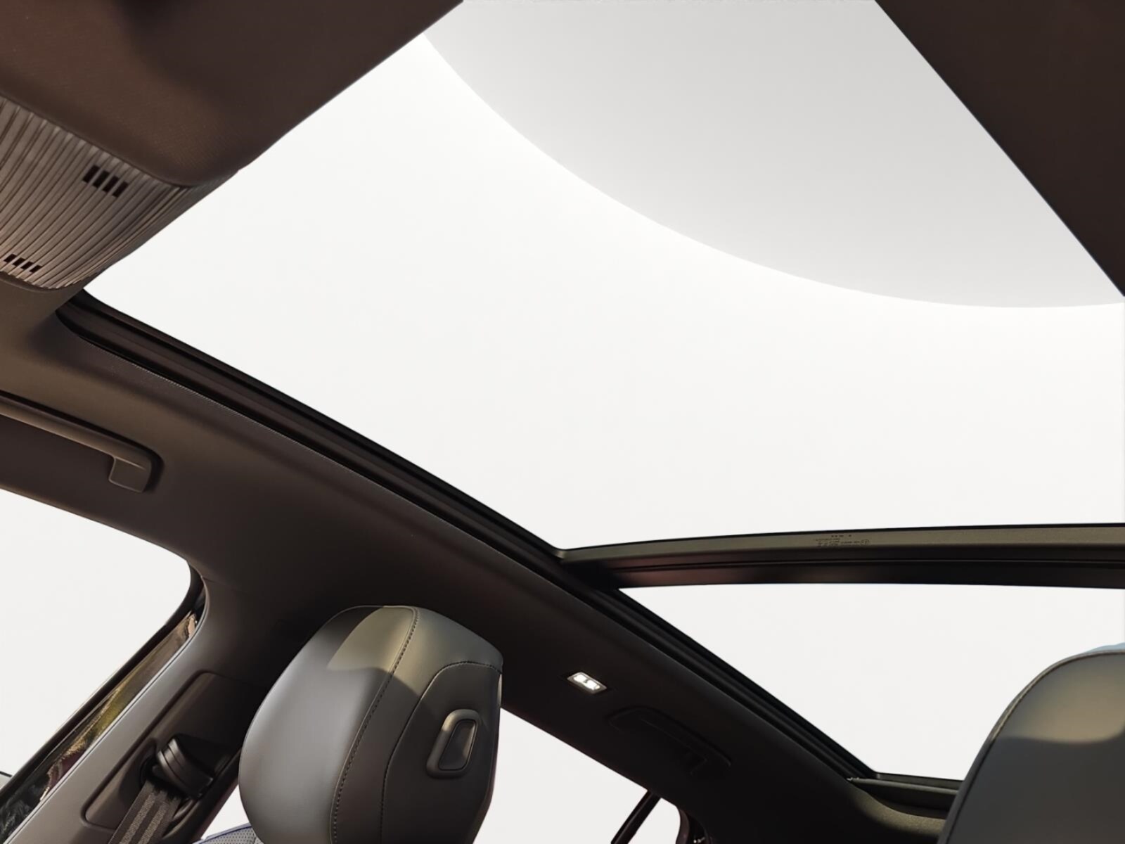 Volkswagen Tiguan – Bild 11
