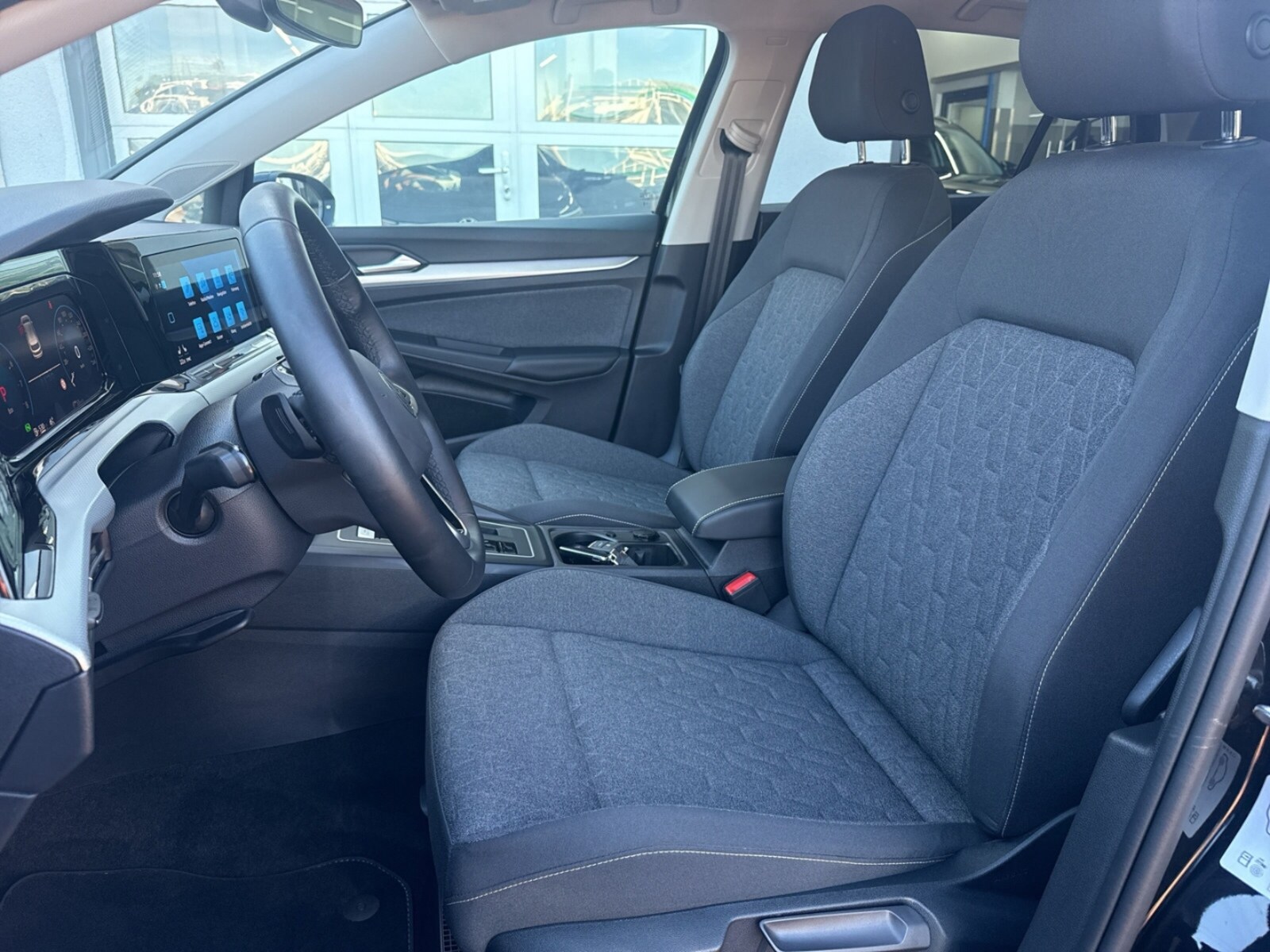 Volkswagen Golf – Bild 8