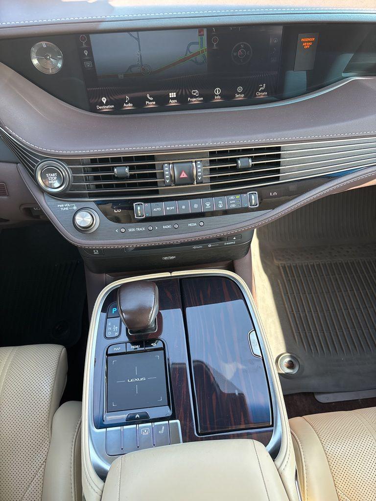 2019 Lexus LS Base - Photo 10