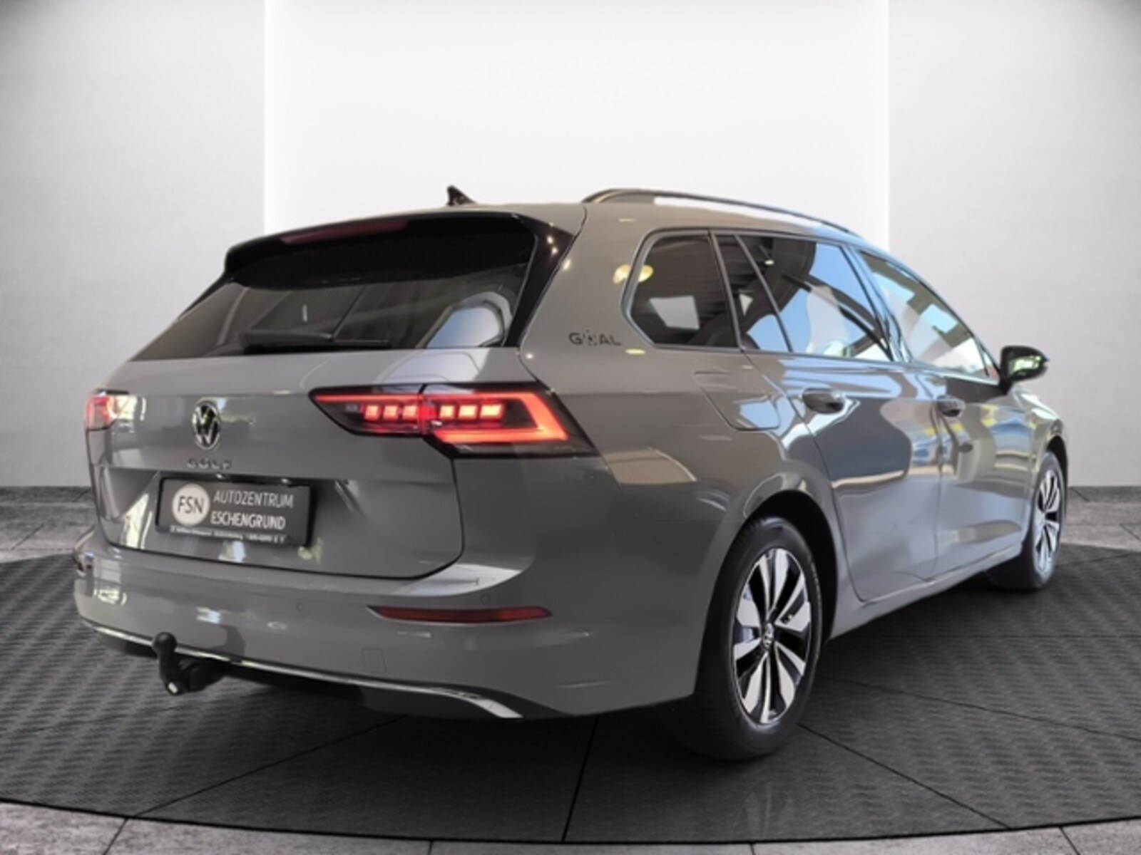 Volkswagen Golf Variant – Bild 6