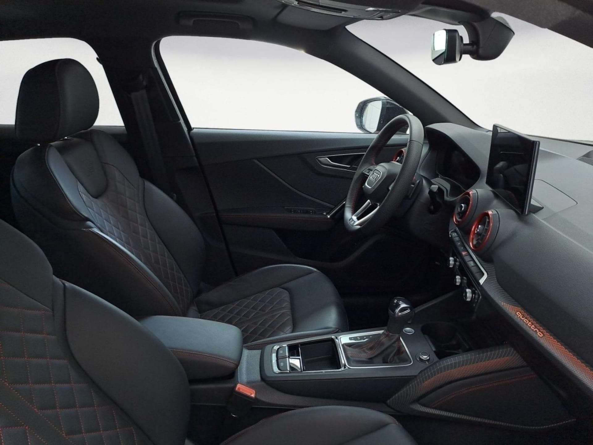 Audi Q2 S line