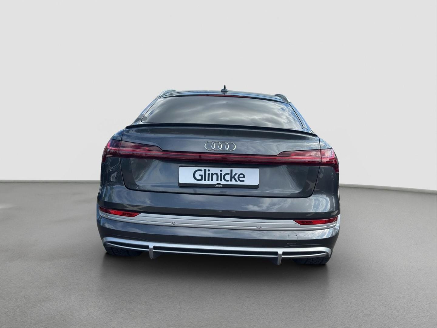 Image about Audi e-tron S Sportback S e-tron quattro