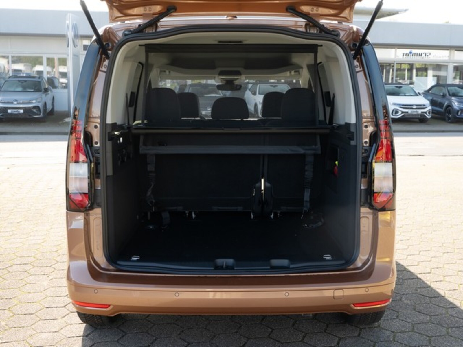 Volkswagen Caddy – Bild 8