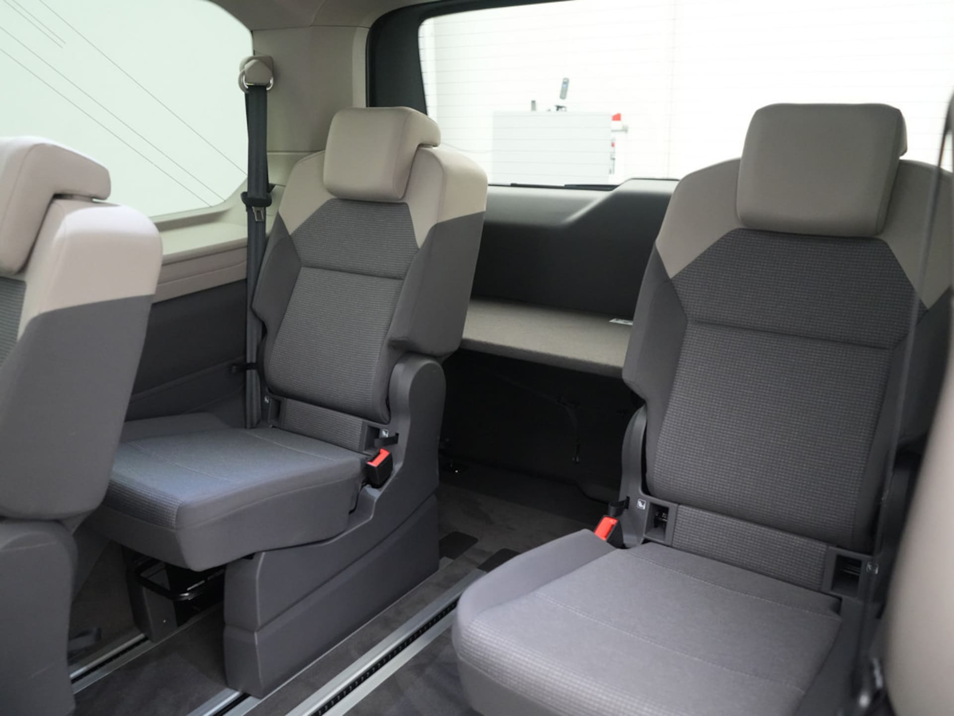 Volkswagen Multivan Basis-Modell
