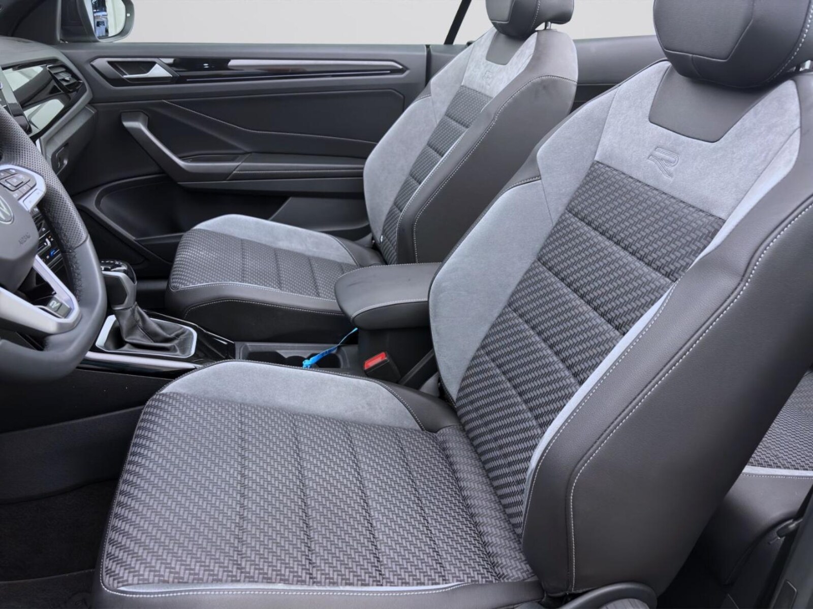 Volkswagen T-Roc Cabriolet – Bild 10