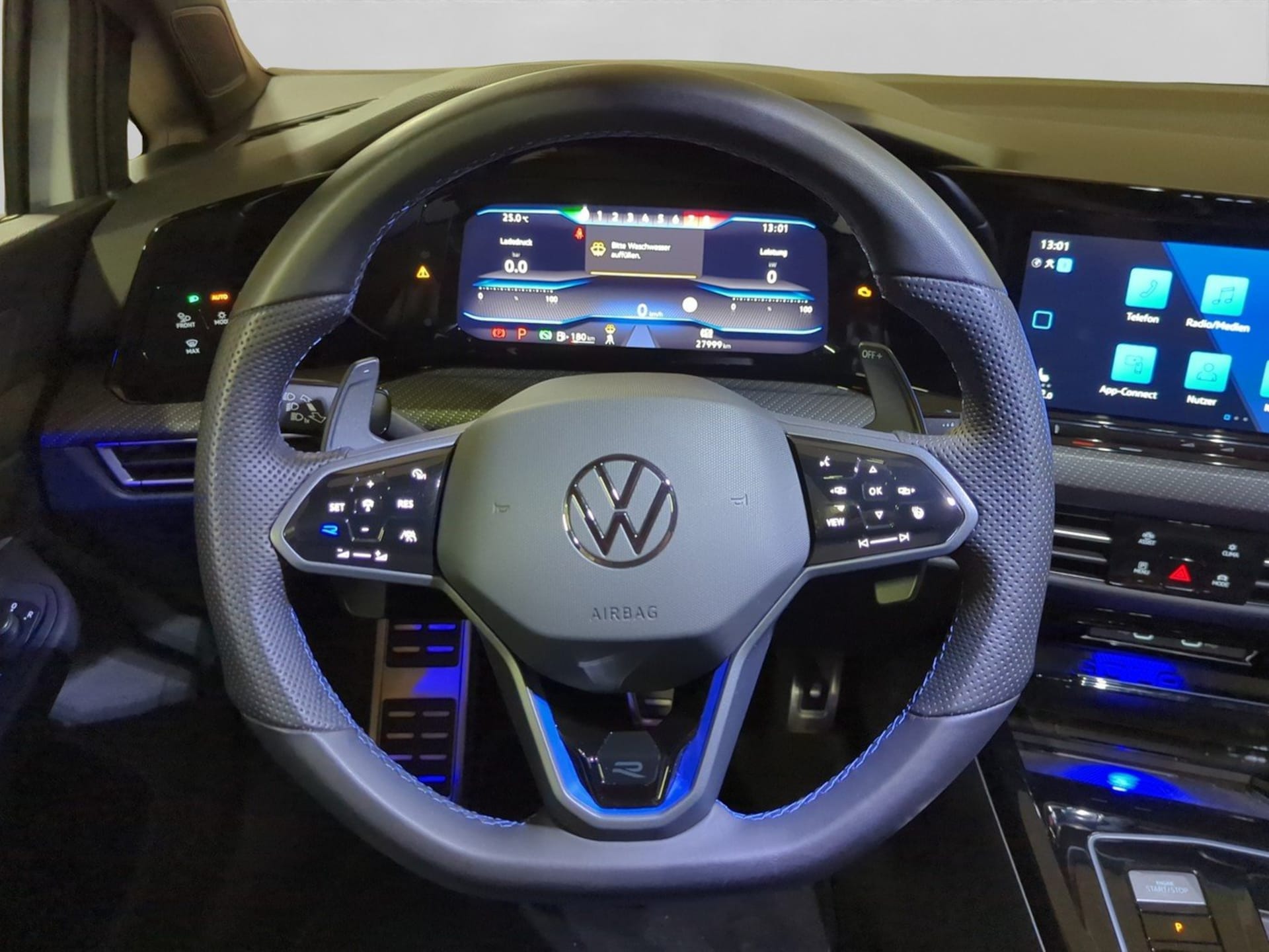Volkswagen Golf R