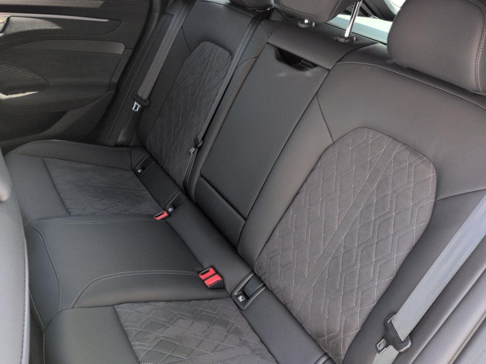 Audi A6 Avant – Bild 9