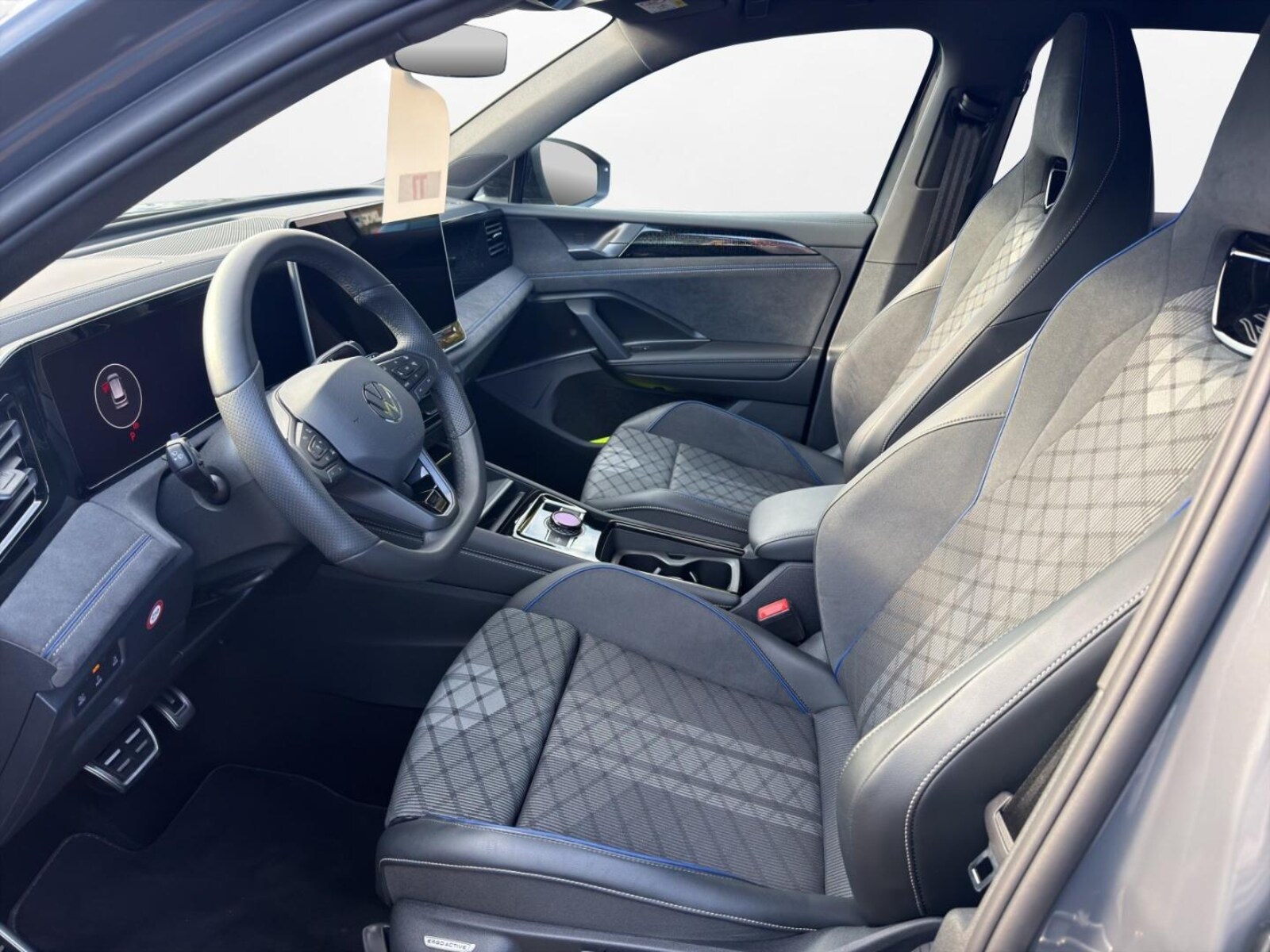 Volkswagen Tiguan – Bild 8